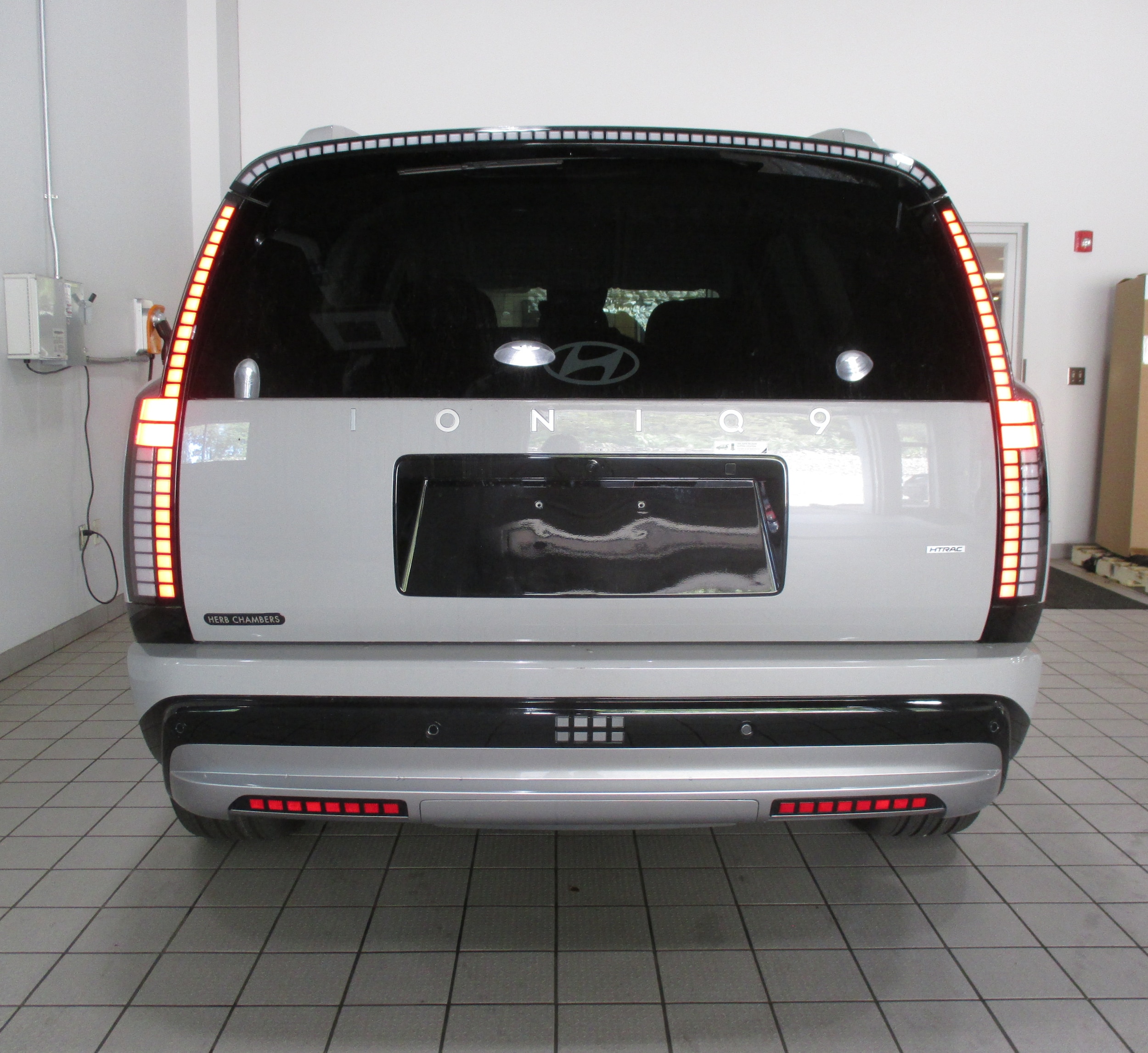 new 2026 Hyundai IONIQ 9 car, priced at $69,510