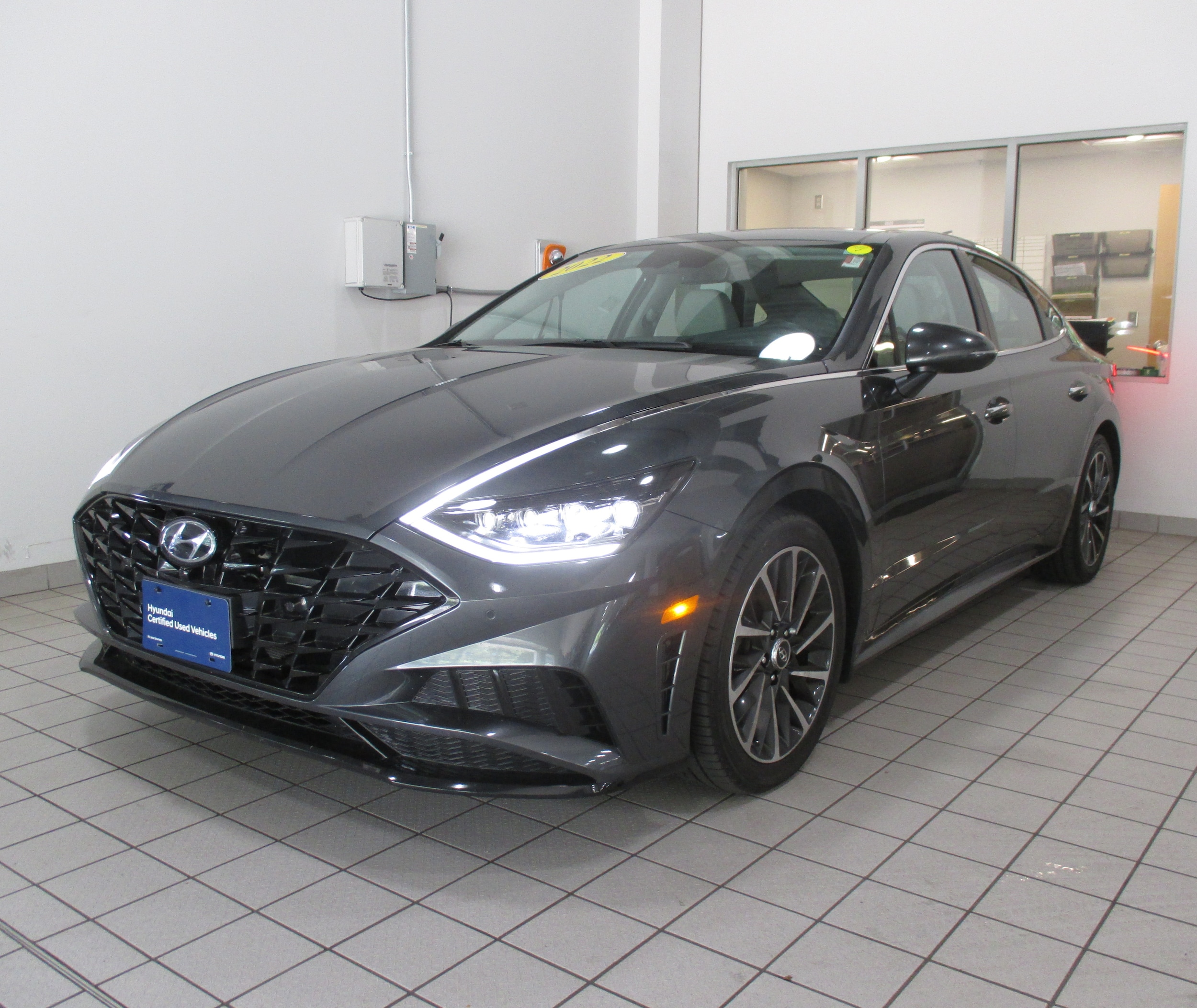 used 2022 Hyundai Sonata car, priced at $23,197