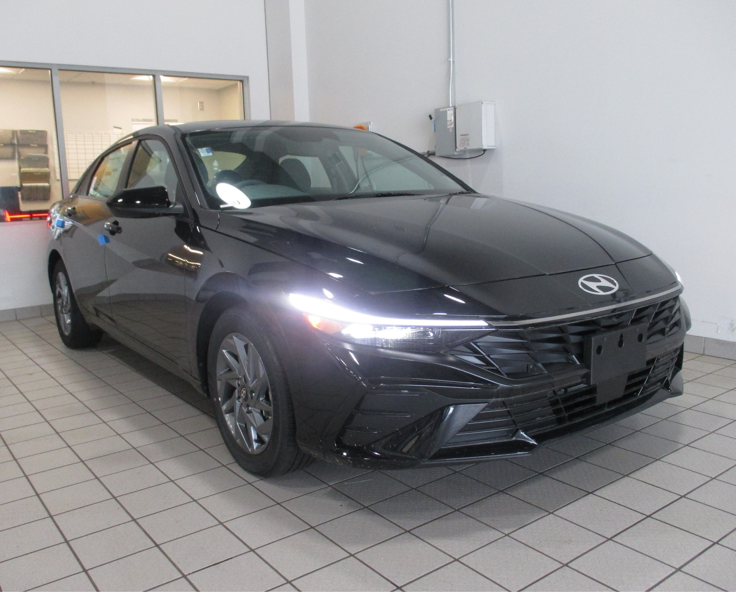 new 2024 Hyundai Elantra Hybrid car, priced at $24,360