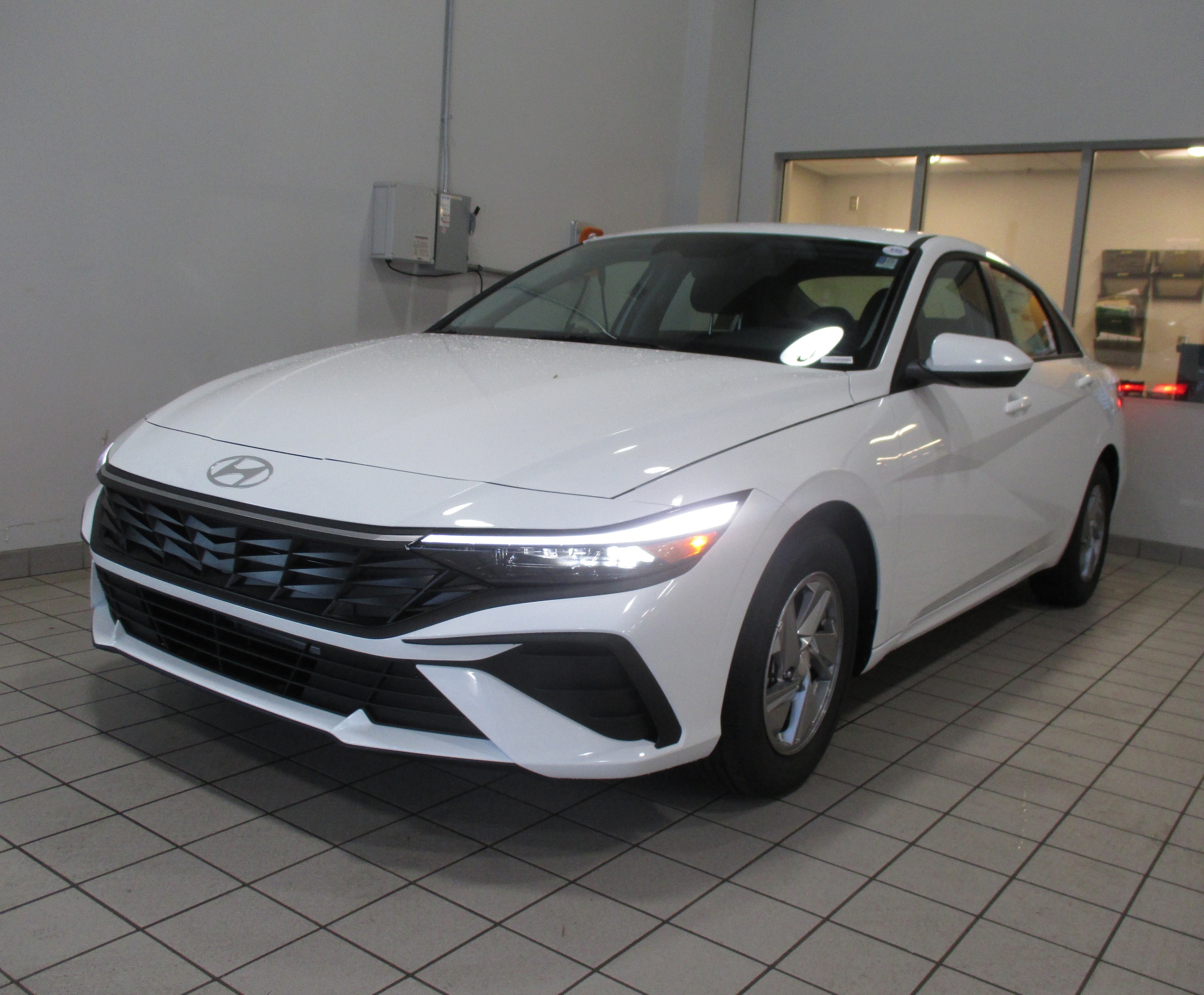 new 2025 Hyundai Elantra car, priced at $23,525