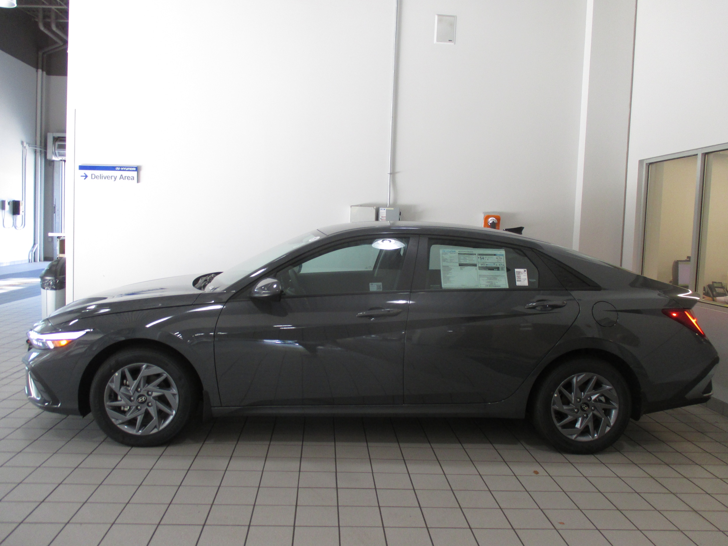new 2025 Hyundai Elantra Hybrid car, priced at $24,835