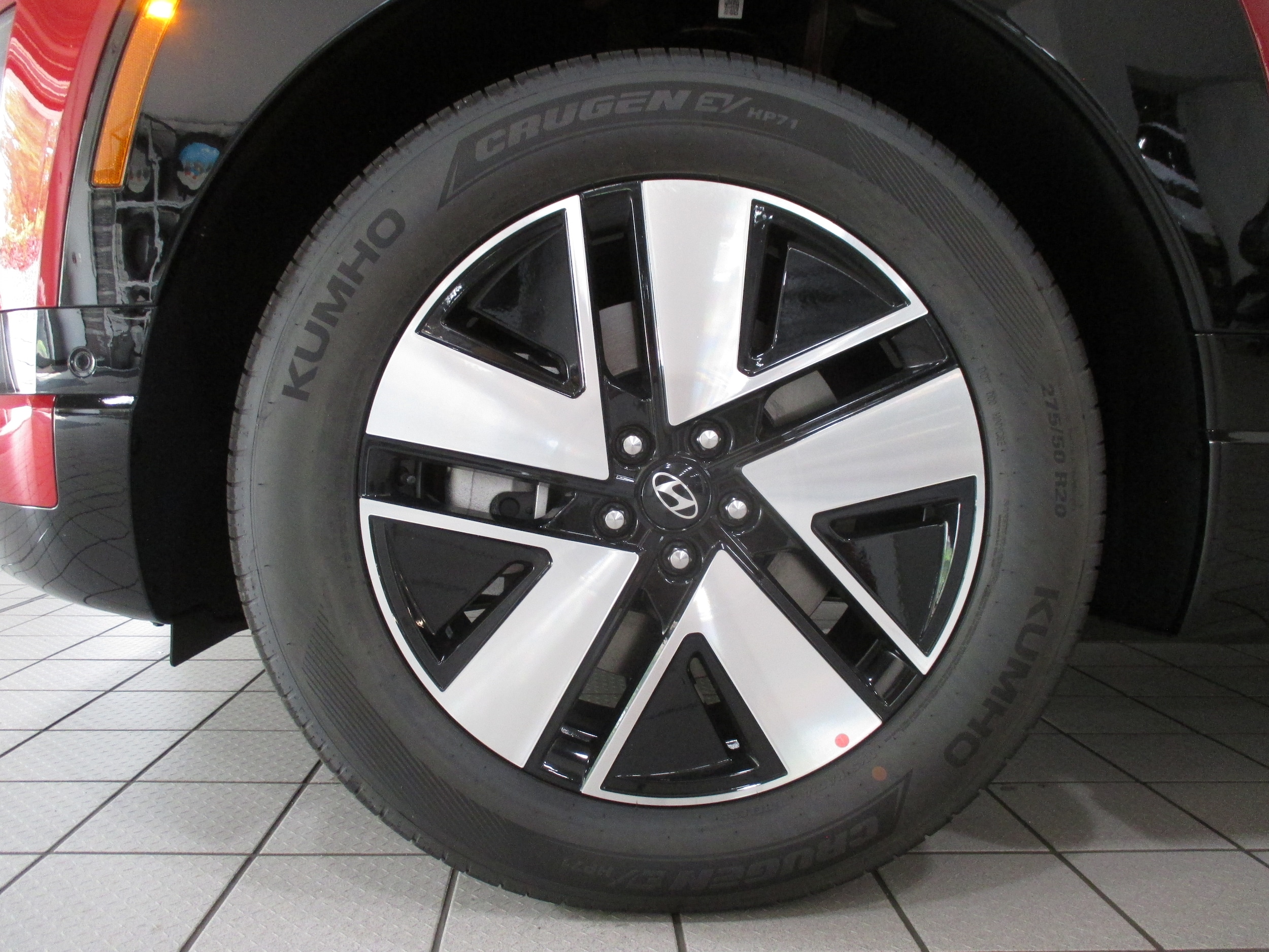 new 2026 Hyundai IONIQ 9 car, priced at $69,445