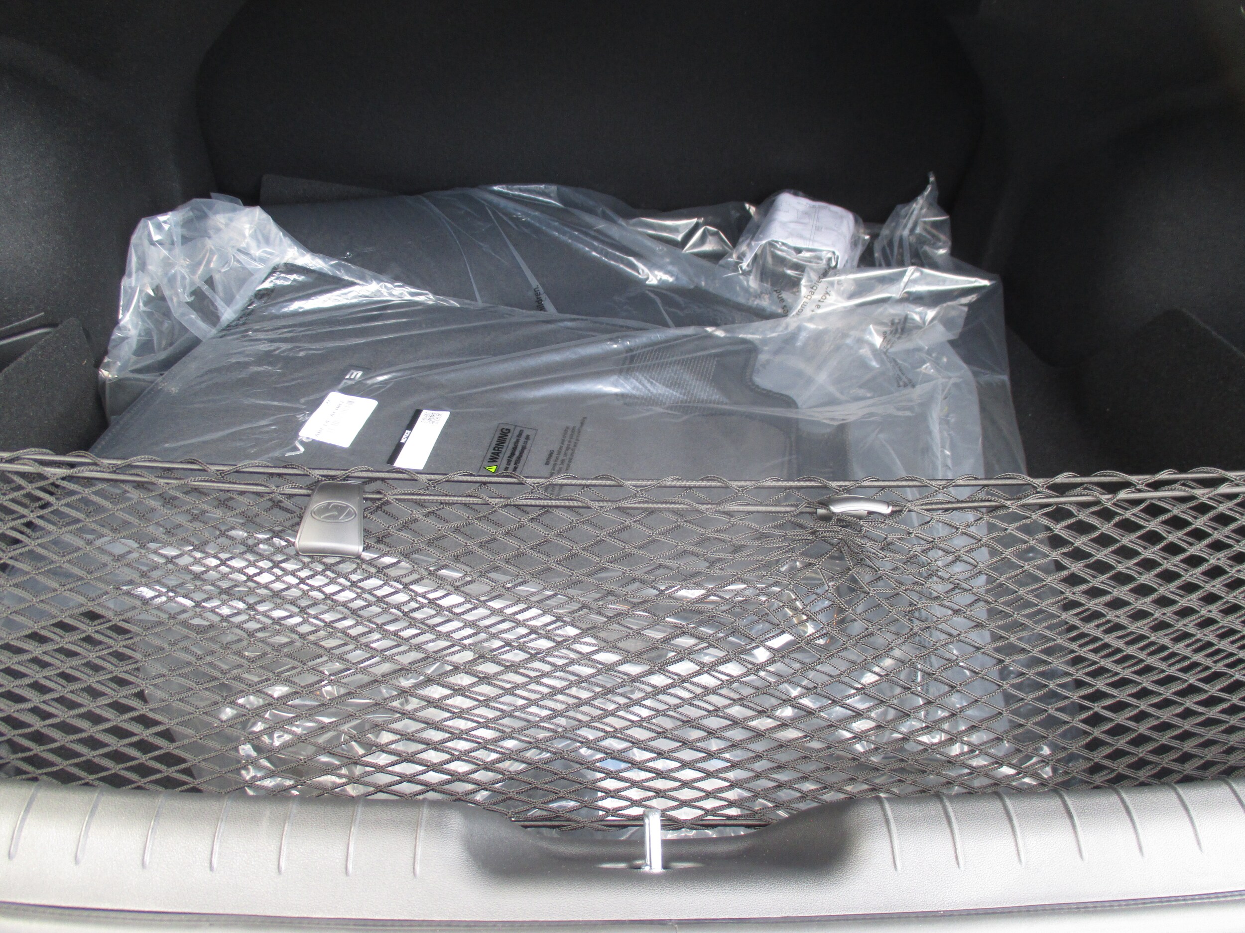 new 2025 Hyundai Elantra car, priced at $24,085