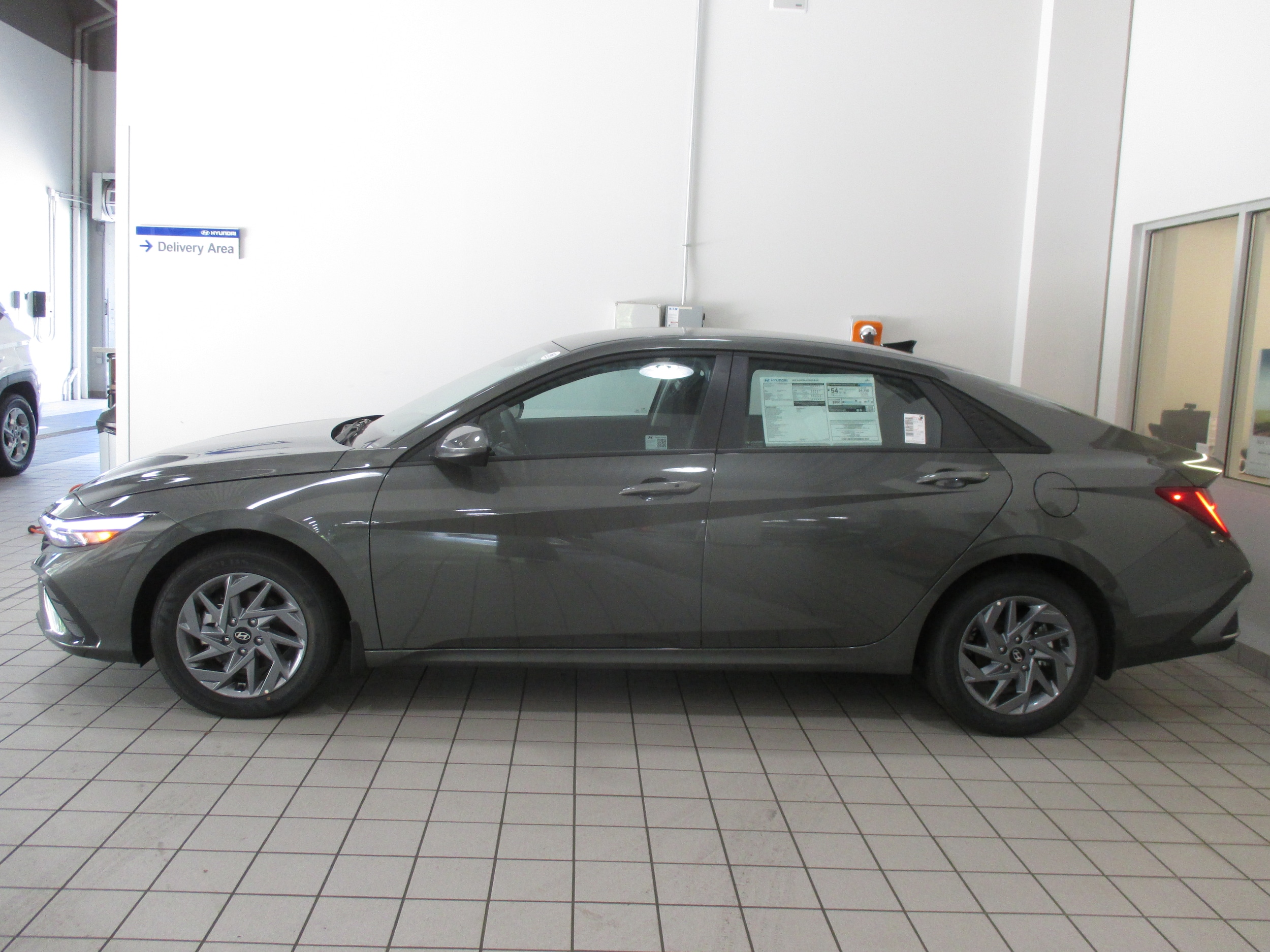 new 2025 Hyundai Elantra Hybrid car, priced at $24,835