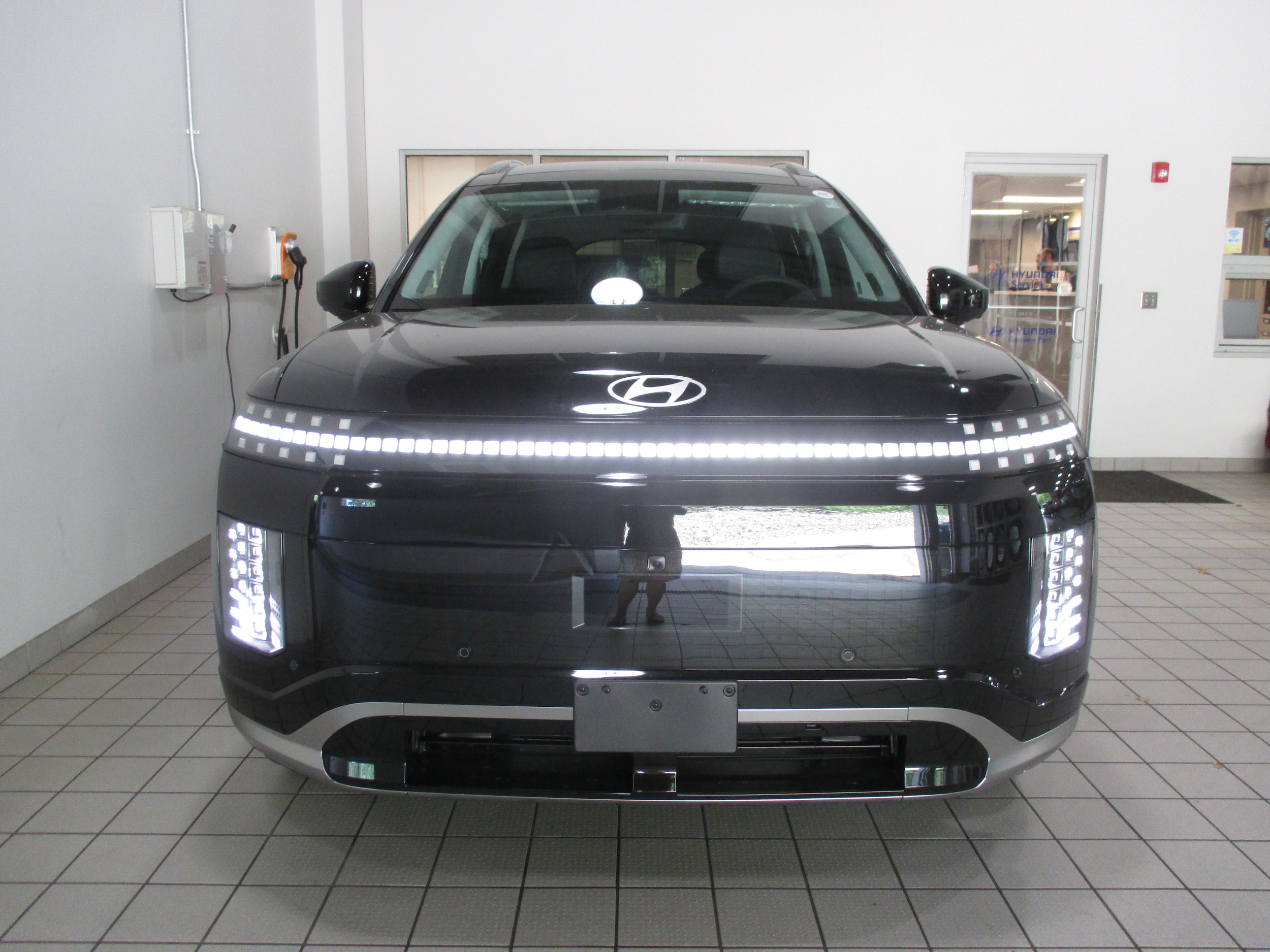 new 2026 Hyundai IONIQ 9 car, priced at $77,230