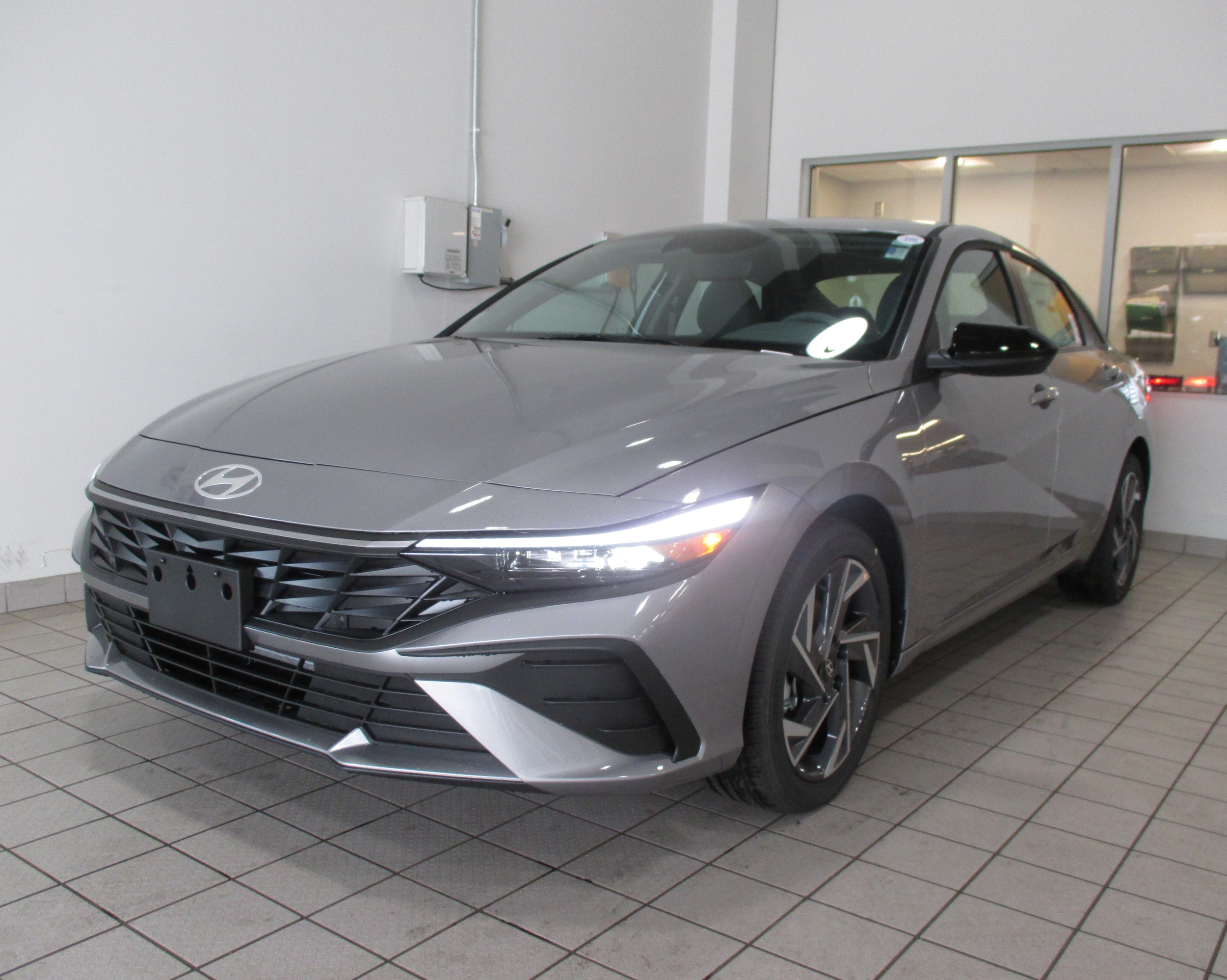 new 2025 Hyundai Elantra car, priced at $24,135