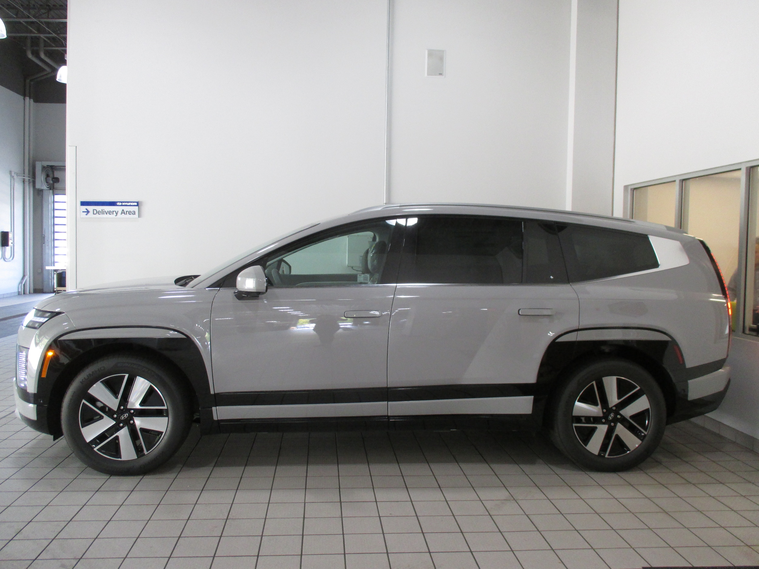 new 2026 Hyundai IONIQ 9 car, priced at $69,790