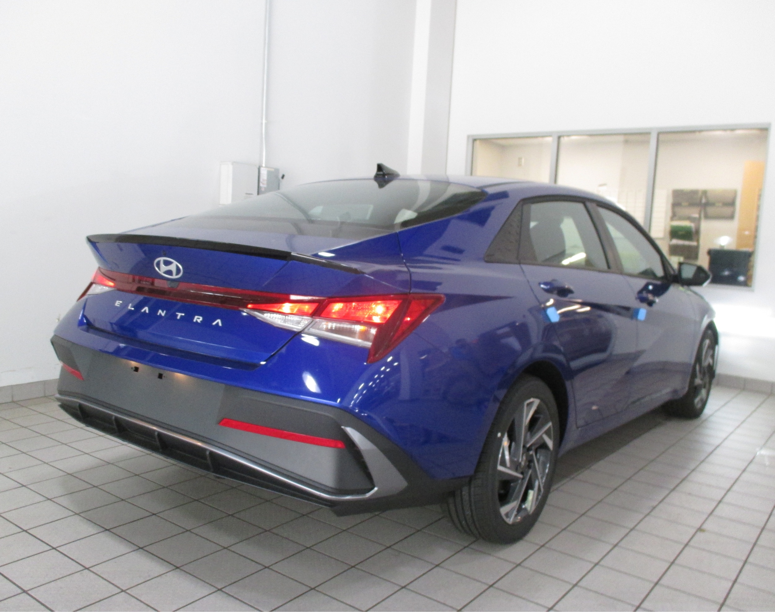 new 2025 Hyundai Elantra car, priced at $24,085