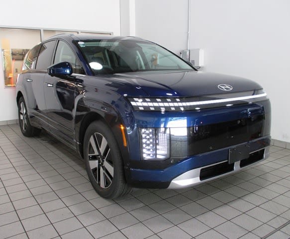 new 2026 Hyundai IONIQ 9 car, priced at $68,575