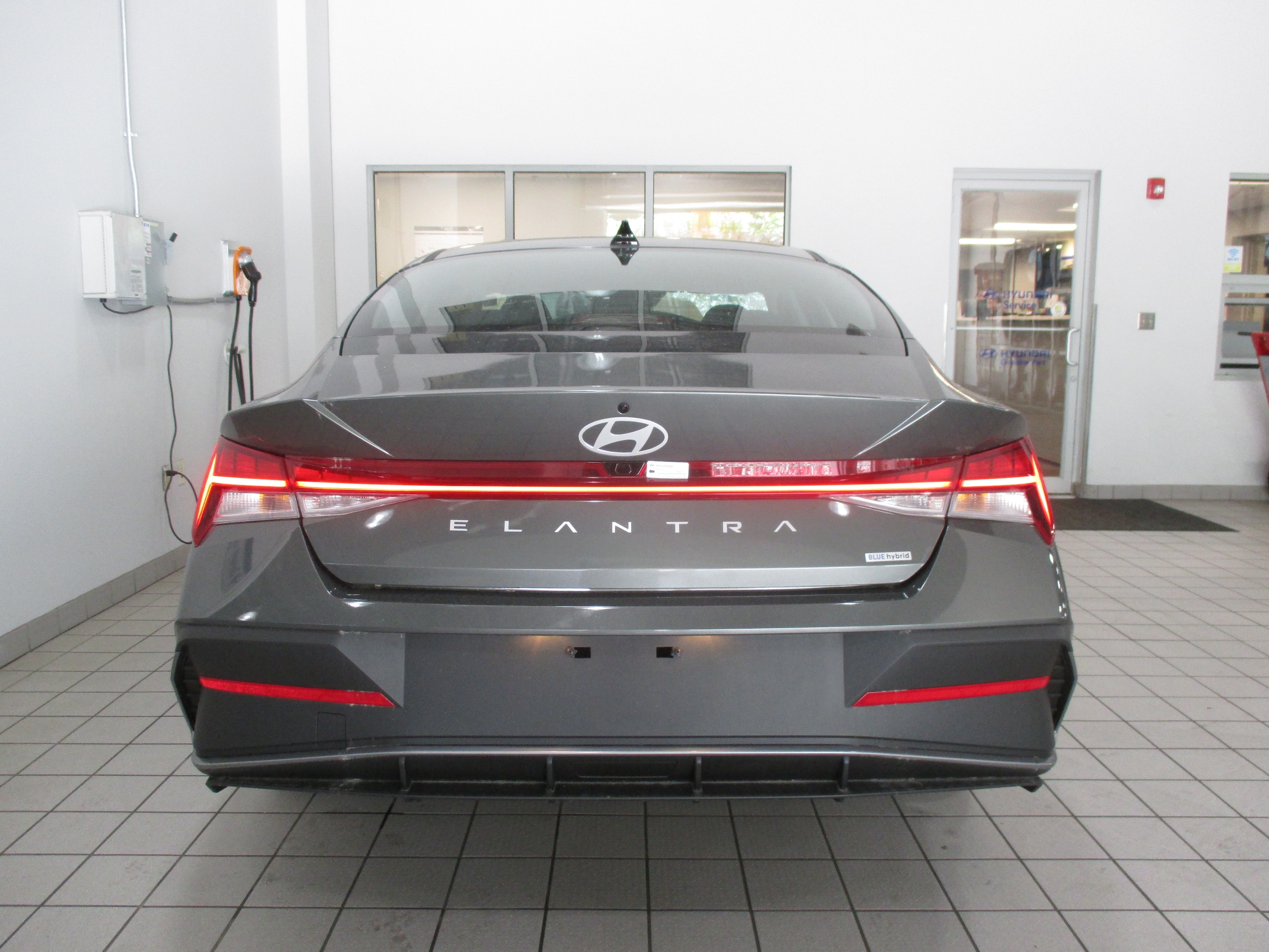 new 2025 Hyundai Elantra Hybrid car, priced at $24,835