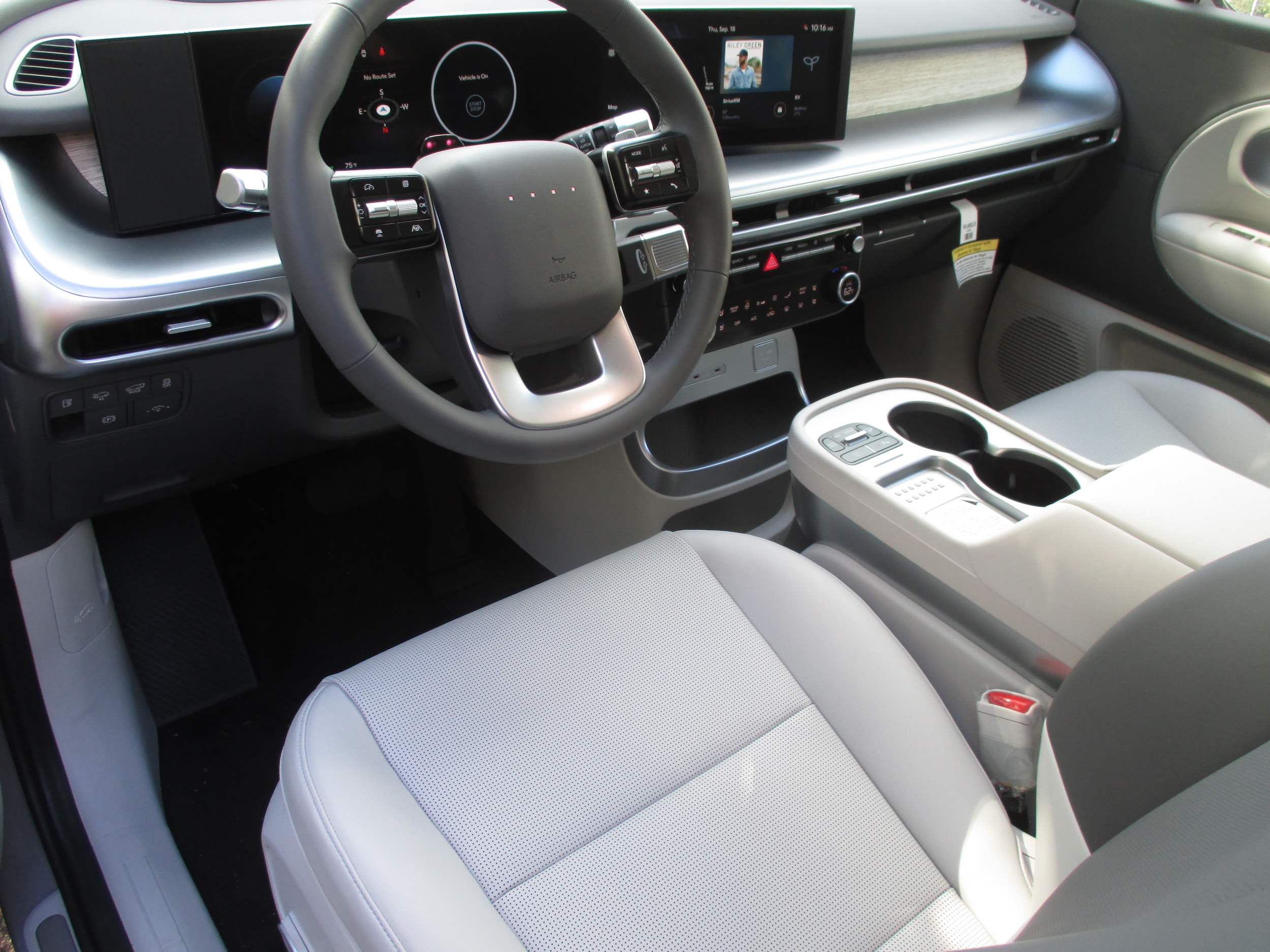 new 2026 Hyundai IONIQ 9 car, priced at $69,510