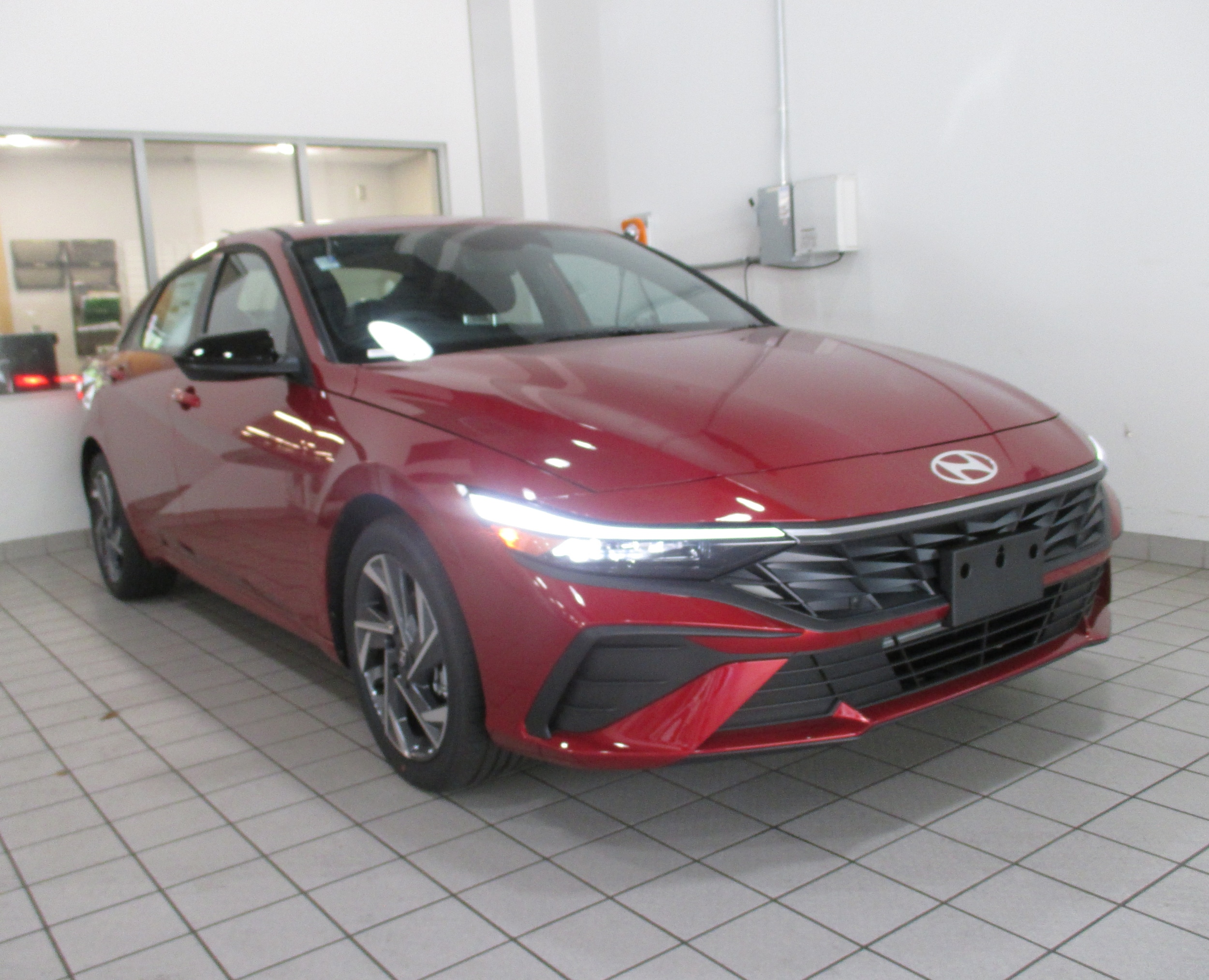 new 2025 Hyundai Elantra car, priced at $24,585