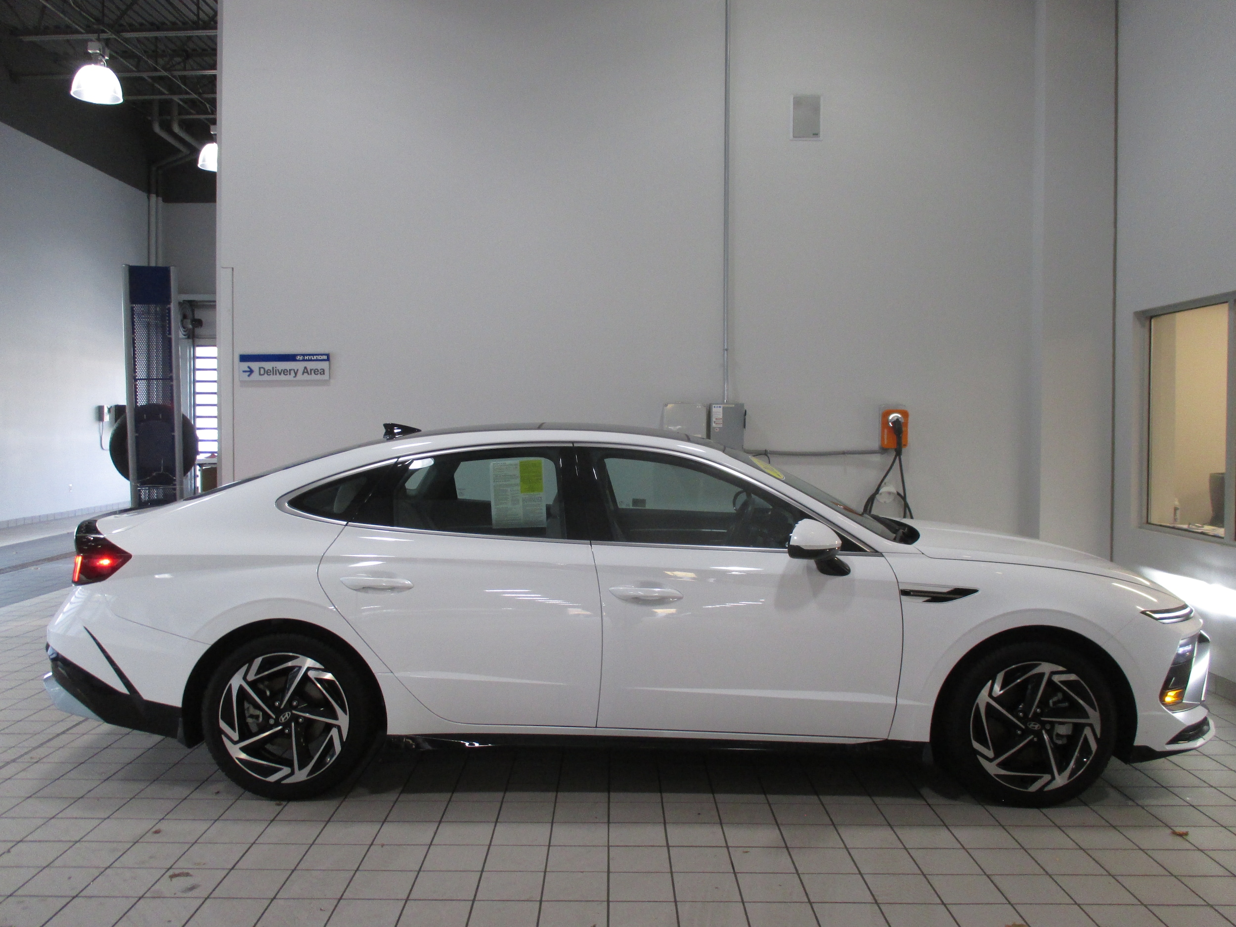 used 2024 Hyundai Sonata car, priced at $26,897