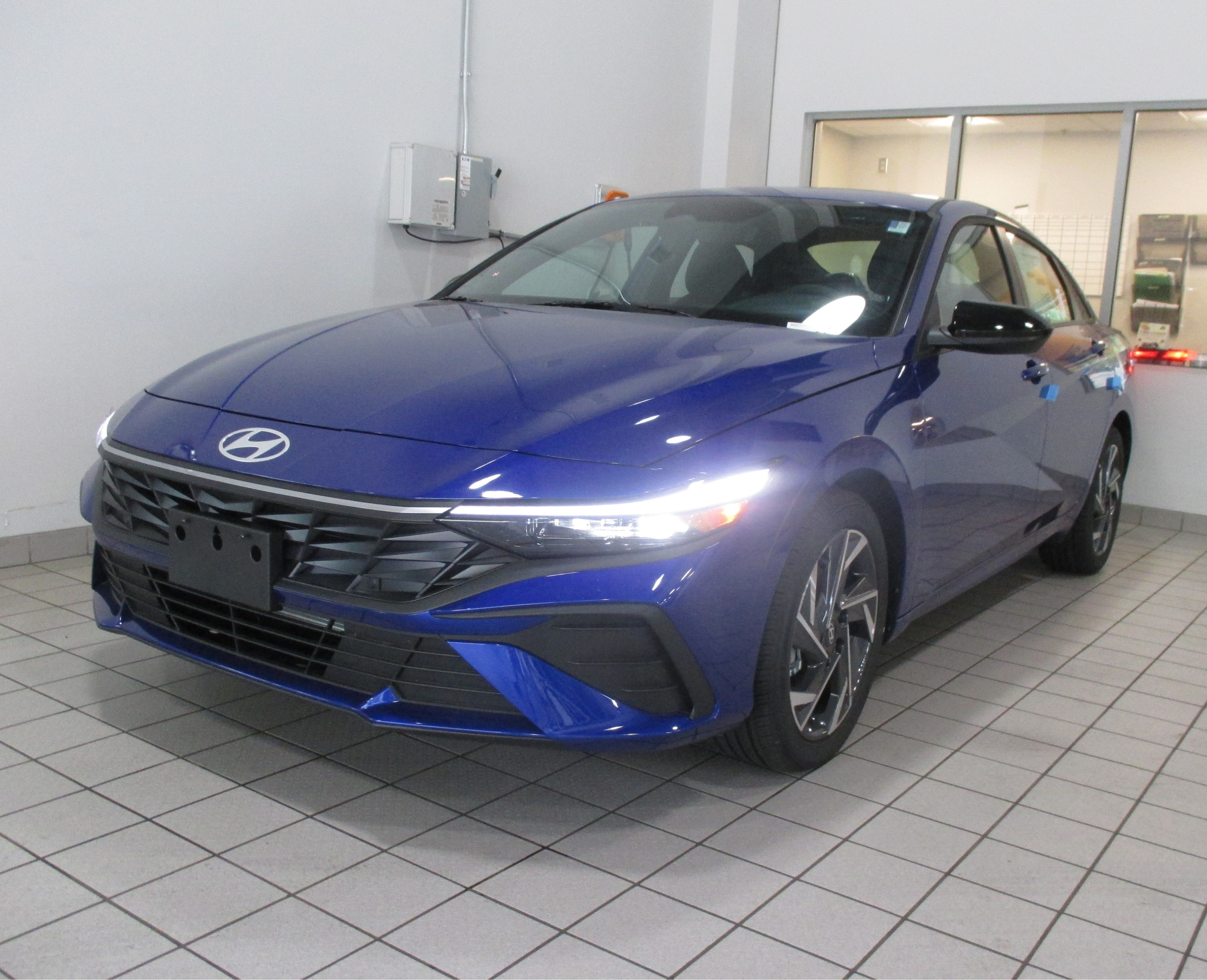 new 2025 Hyundai Elantra car, priced at $24,085
