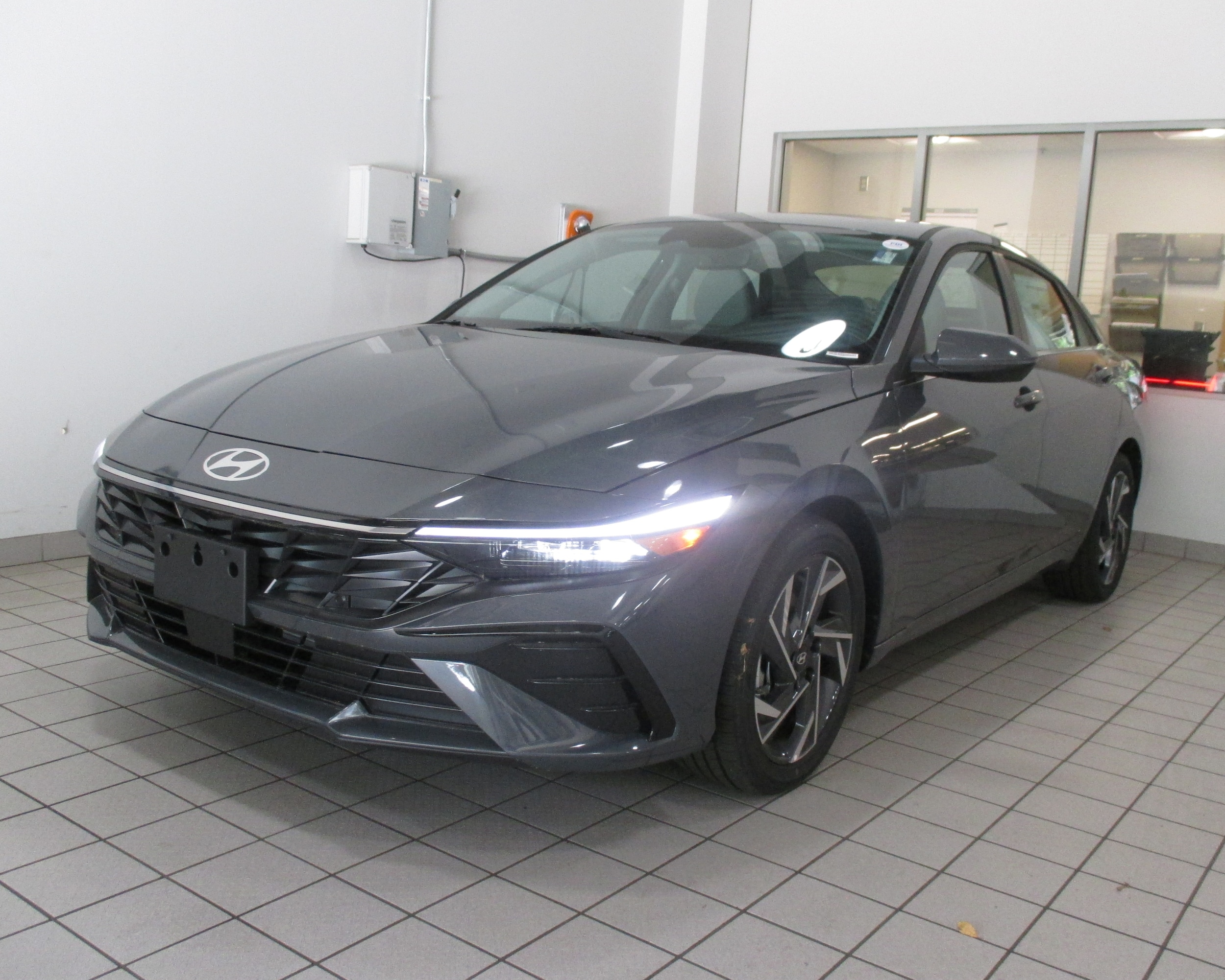 new 2025 Hyundai Elantra car, priced at $26,540
