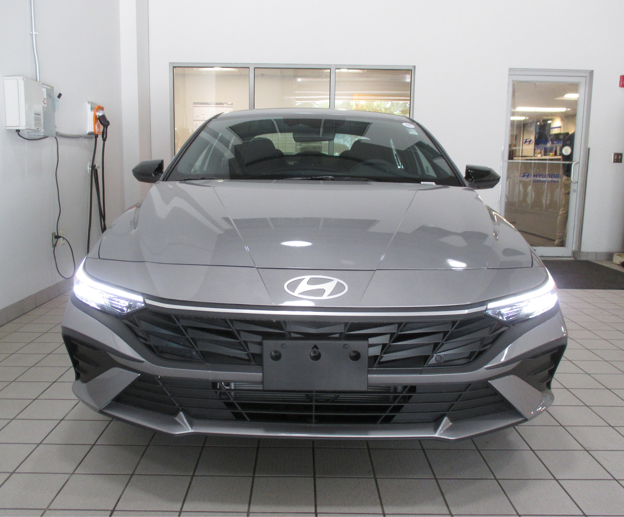 new 2025 Hyundai Elantra Hybrid car, priced at $26,810