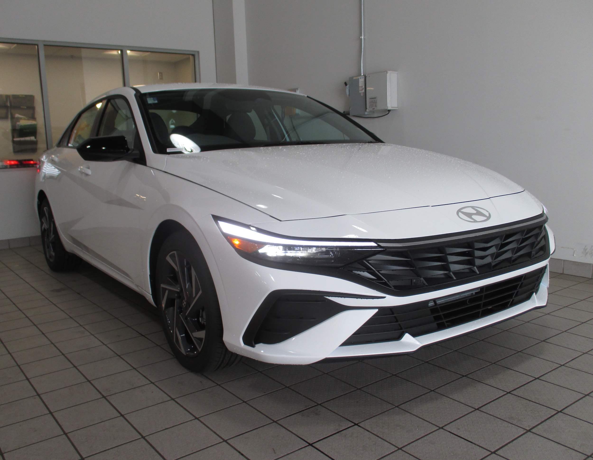 new 2025 Hyundai Elantra car, priced at $24,635