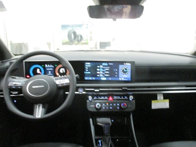new 2025 Hyundai Santa Cruz car, priced at $30,453