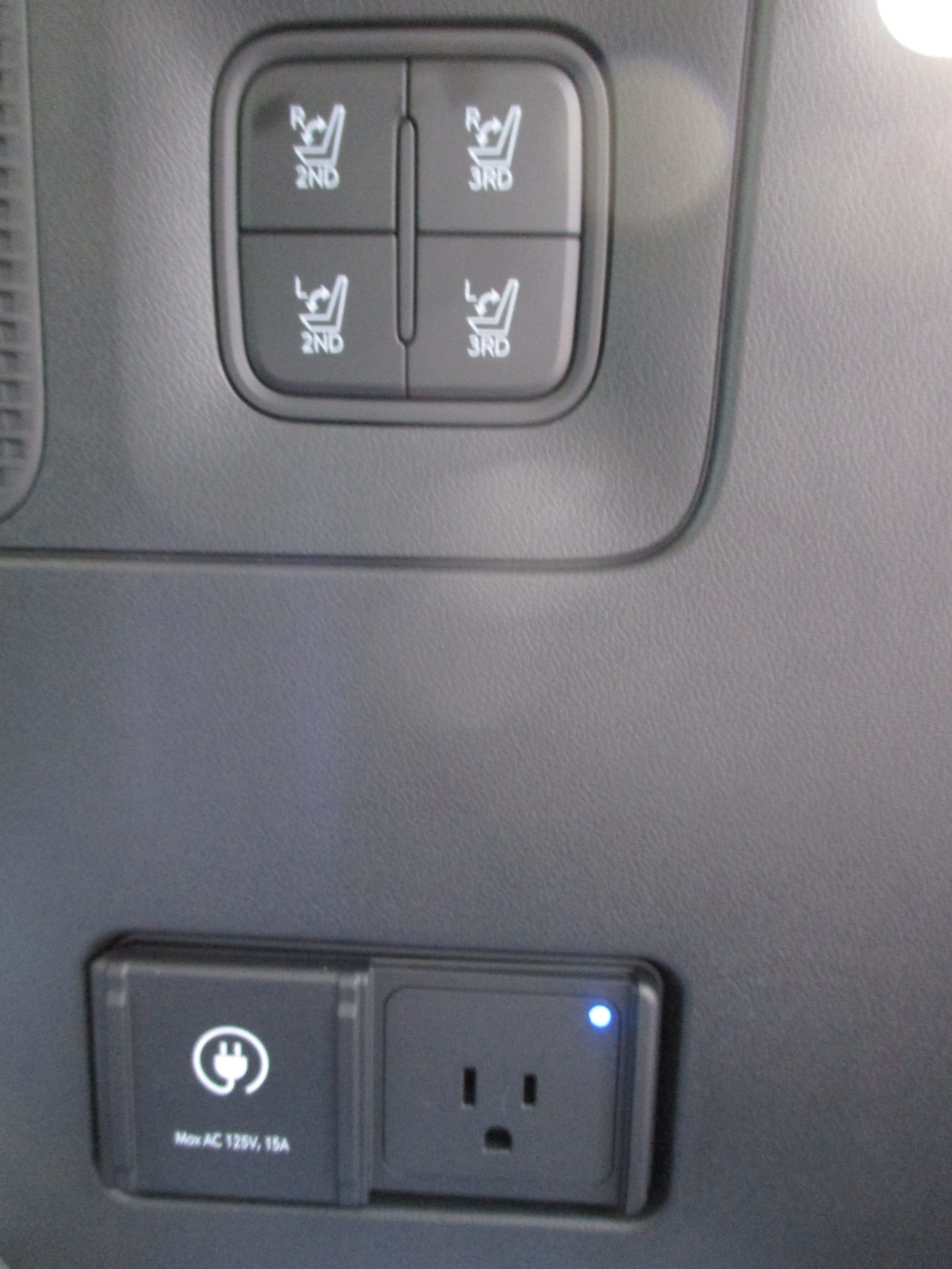 new 2026 Hyundai IONIQ 9 car, priced at $77,230