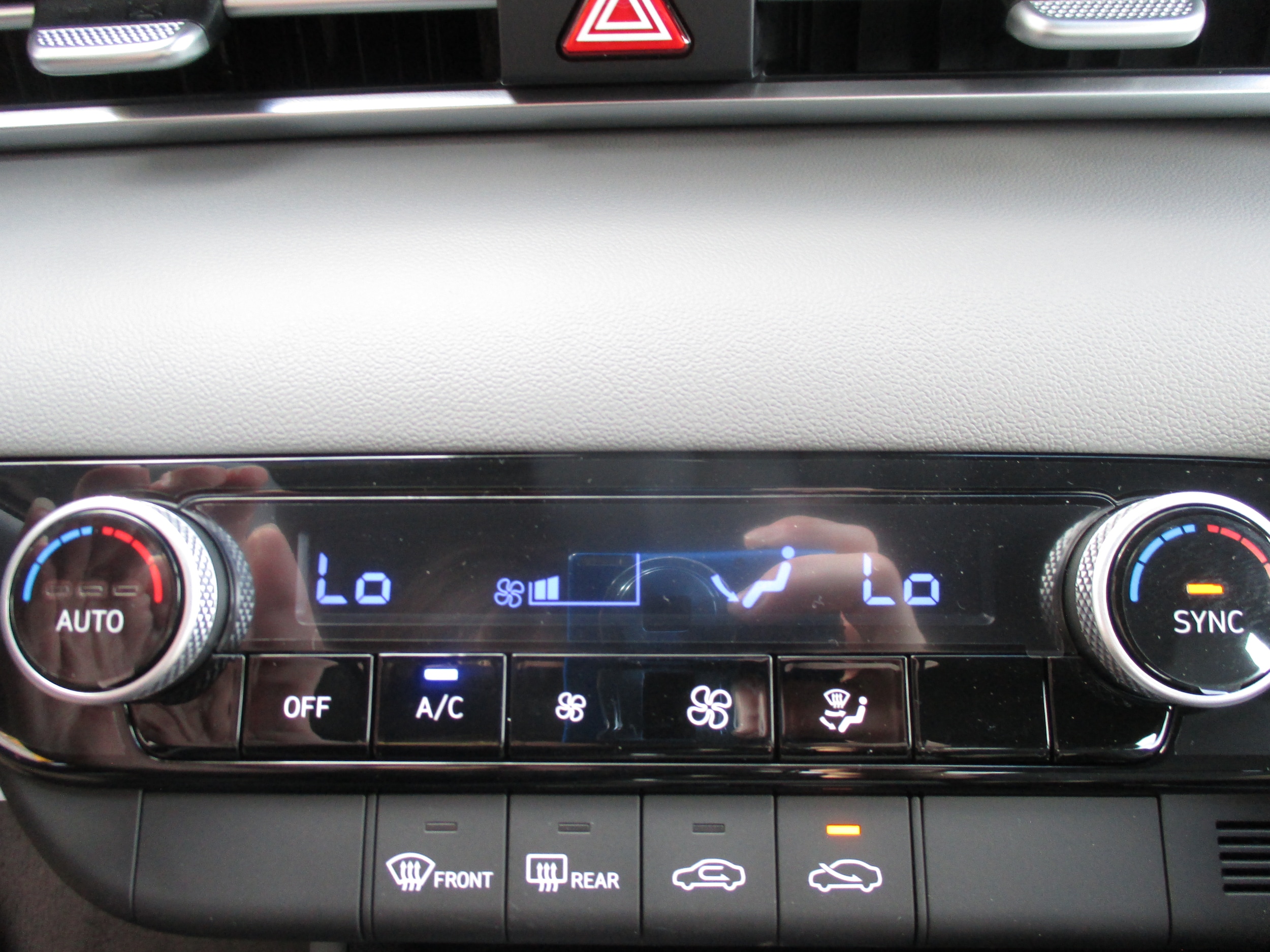 new 2025 Hyundai Elantra car, priced at $24,665