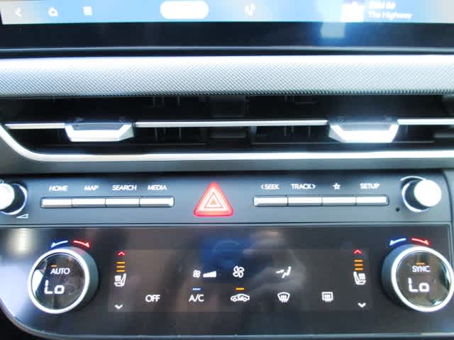 used 2024 Hyundai Sonata car, priced at $28,097