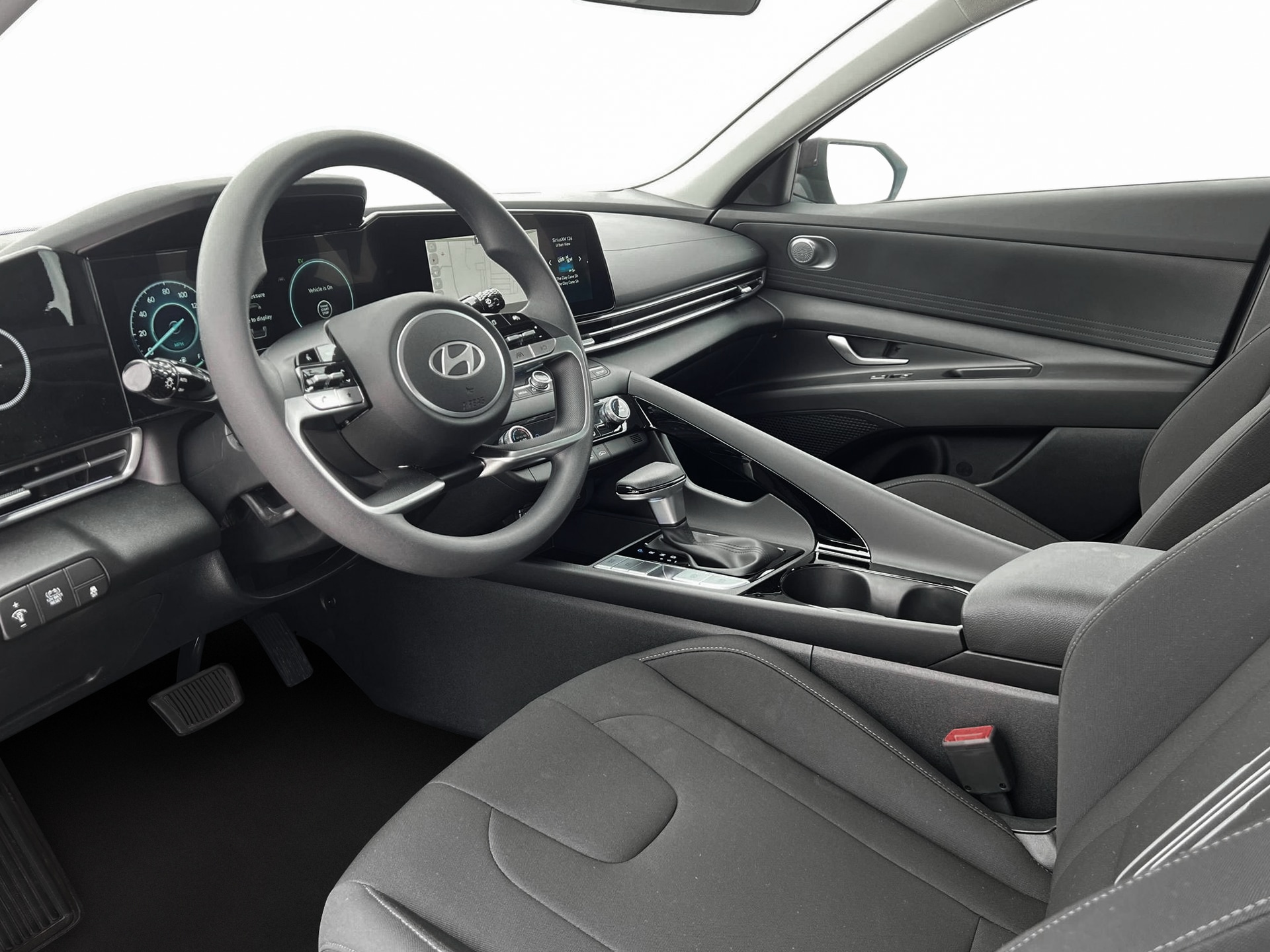 new 2025 Hyundai Elantra Hybrid car, priced at $24,835