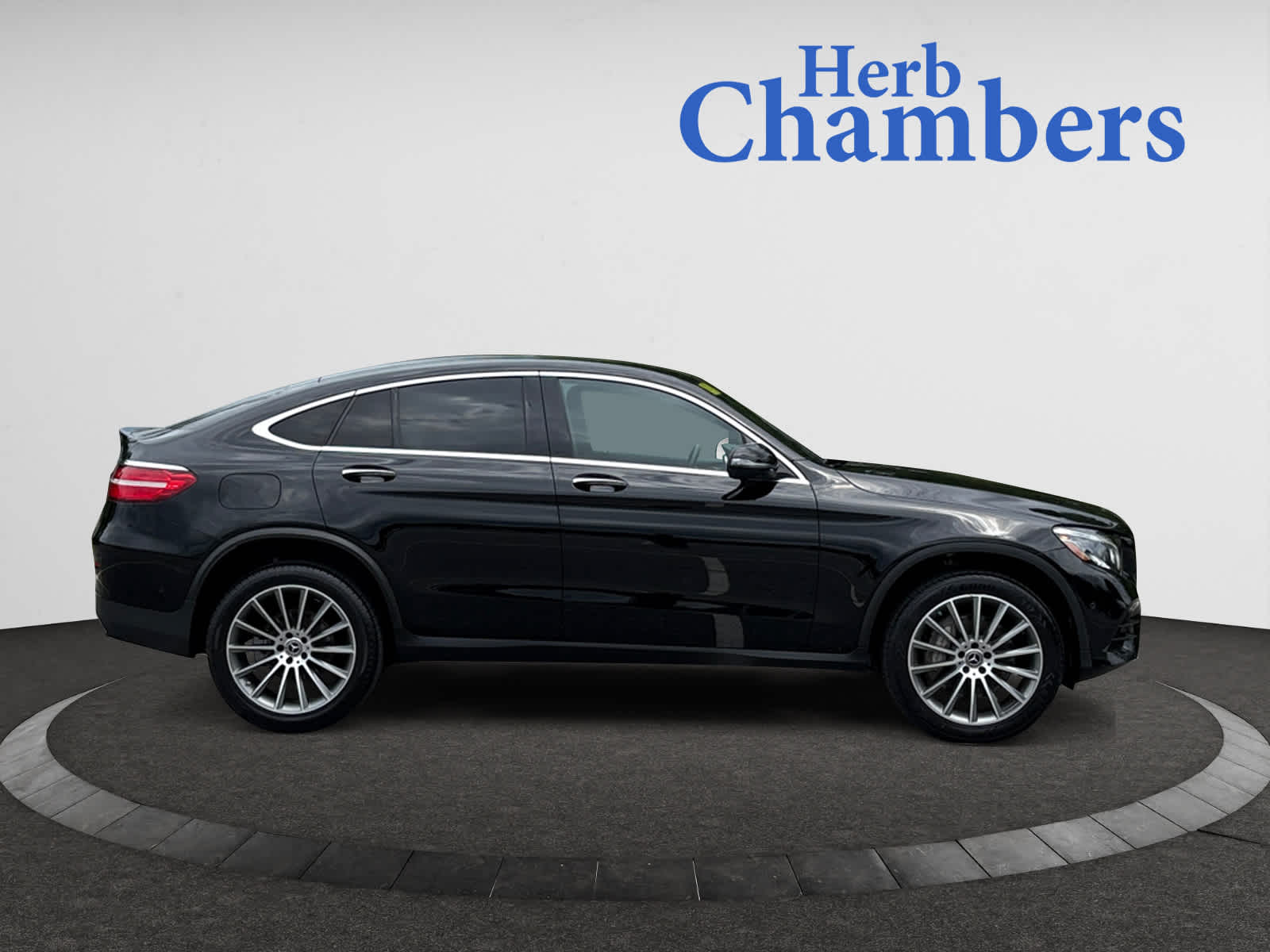 used 2019 Mercedes-Benz GLC 300 car, priced at $25,798