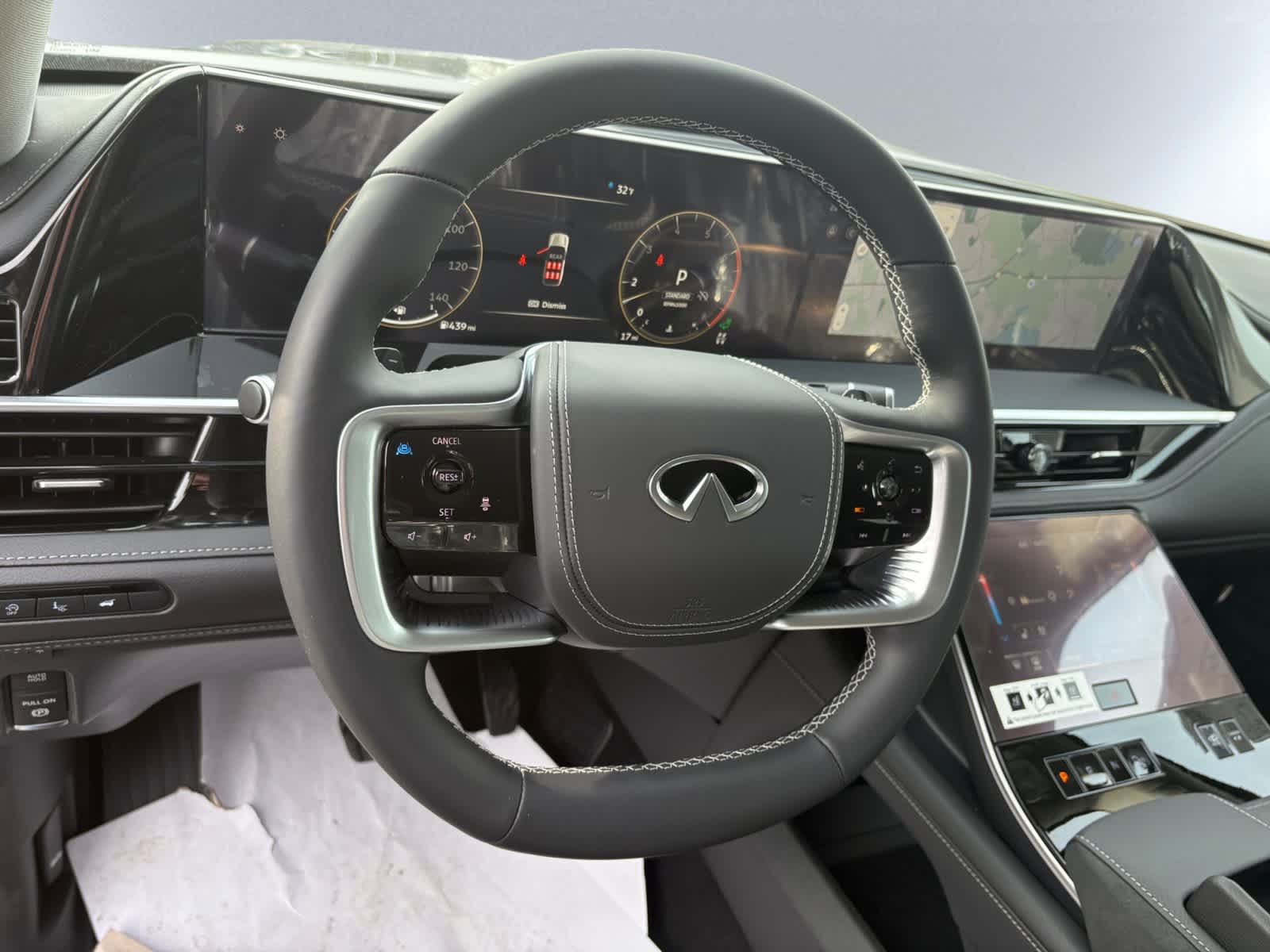 new 2025 INFINITI QX80 car, priced at $91,540