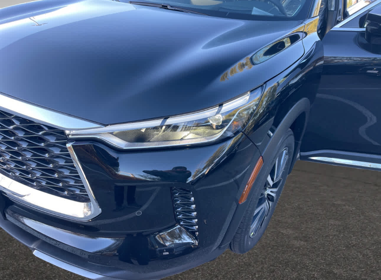 new 2025 INFINITI QX60 car, priced at $61,575