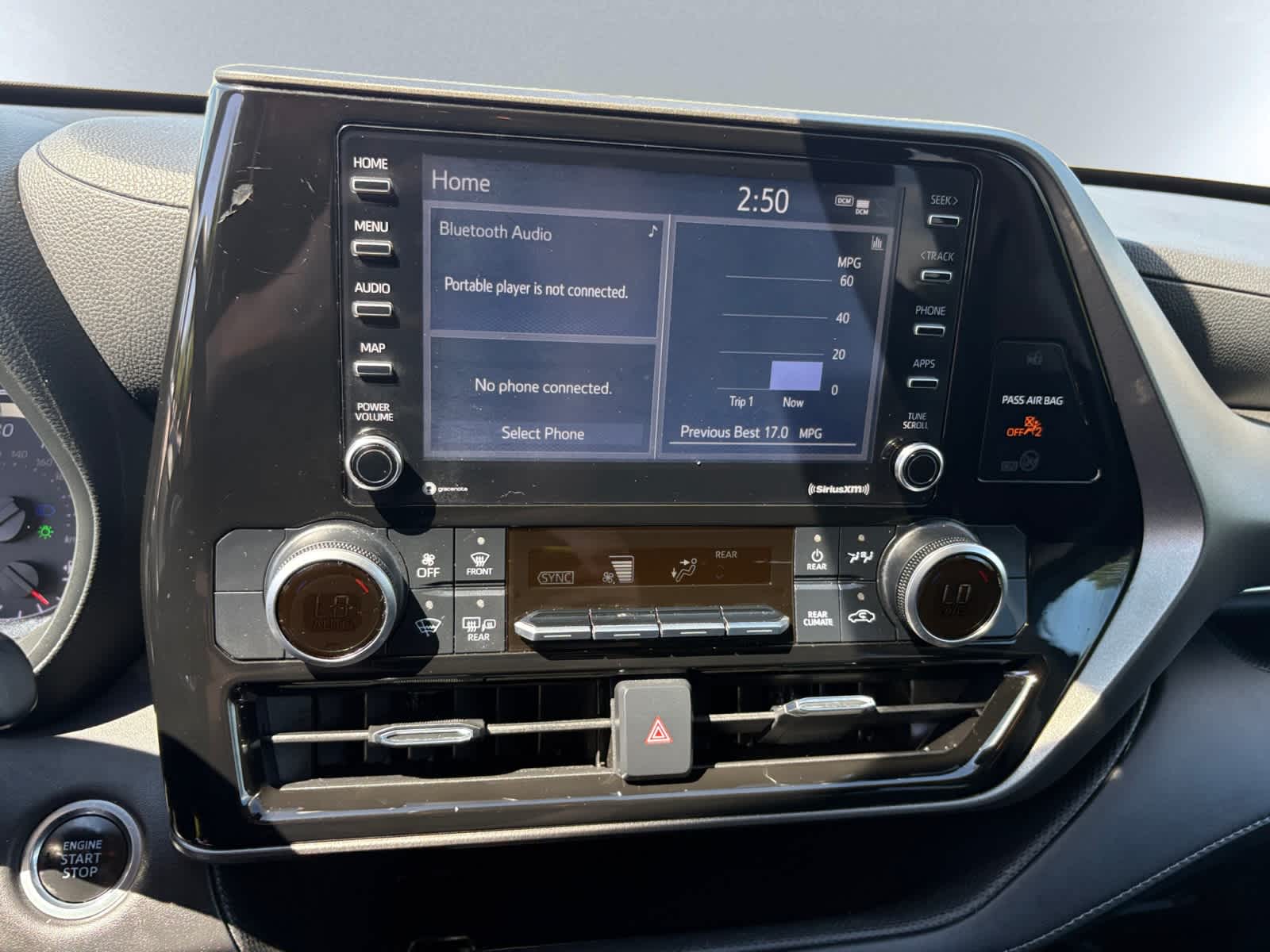 used 2021 Toyota Highlander car, priced at $29,998