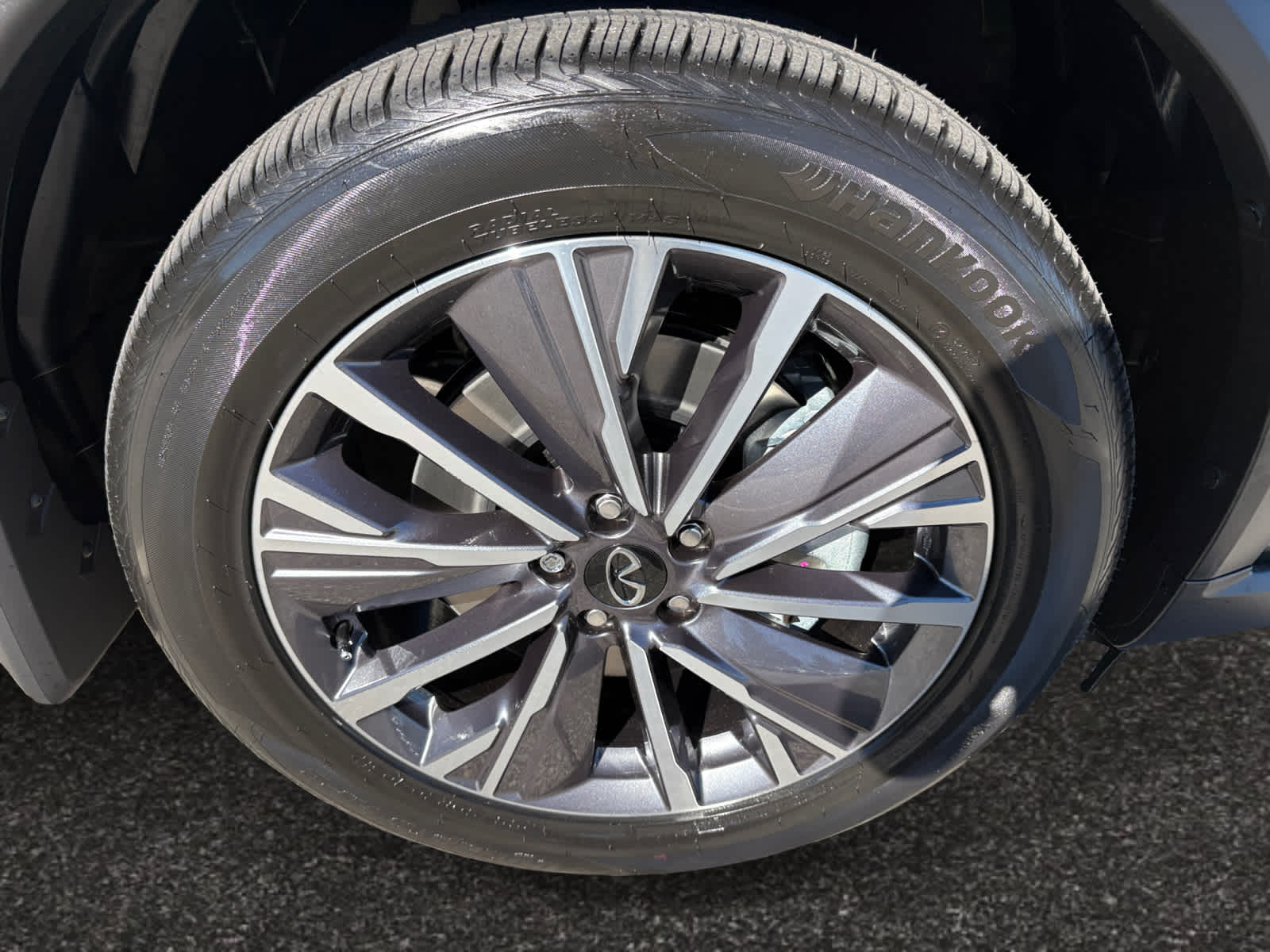 new 2026 INFINITI QX60 car, priced at $61,690
