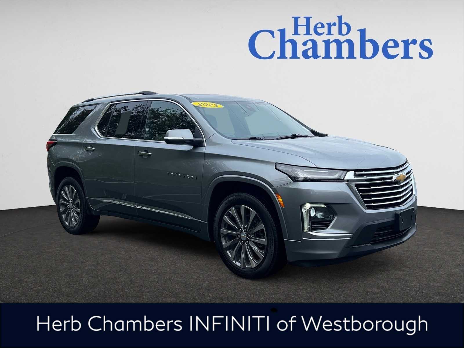 used 2023 Chevrolet Traverse car, priced at $32,488