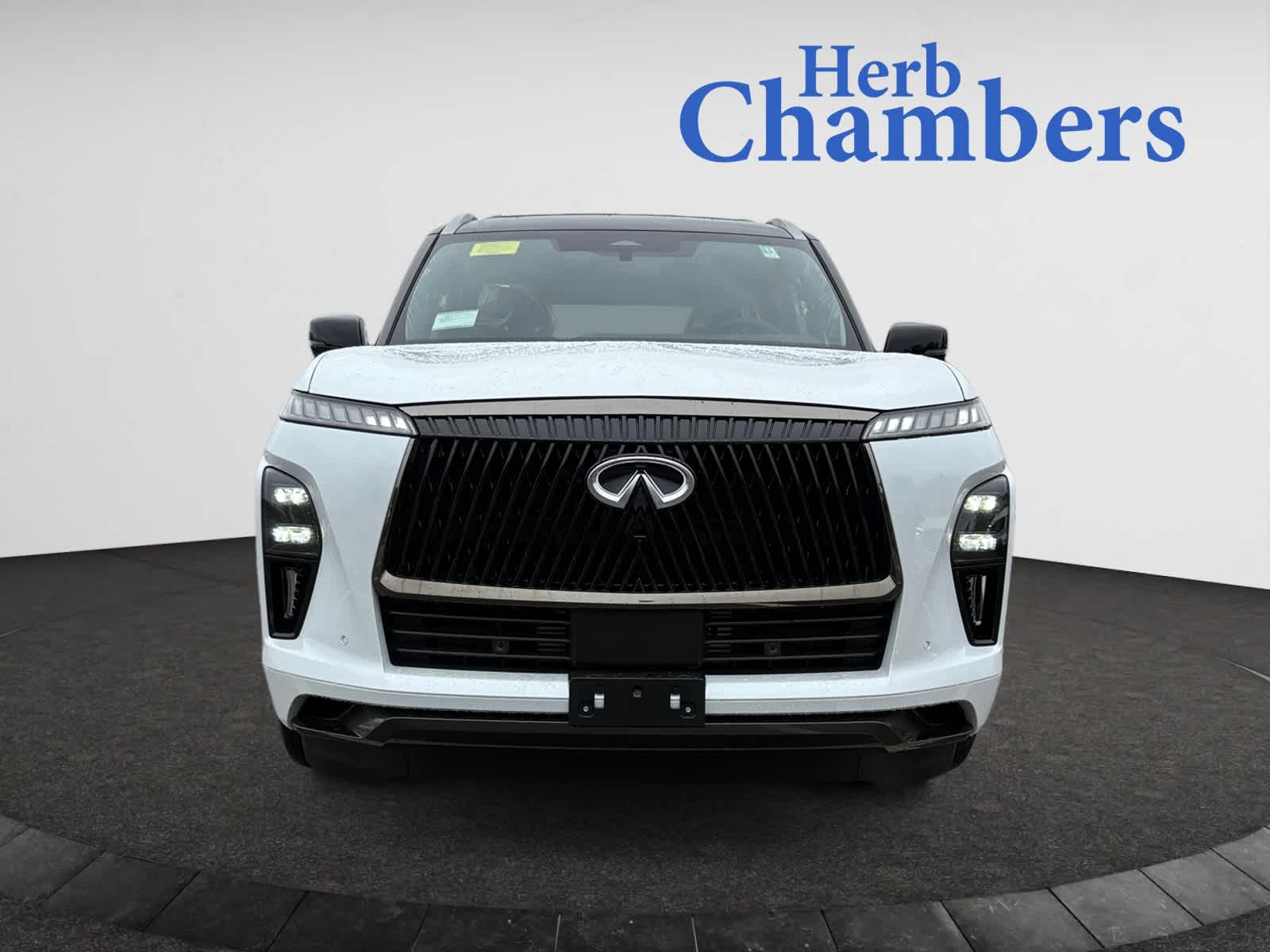 new 2025 INFINITI QX80 car, priced at $101,105