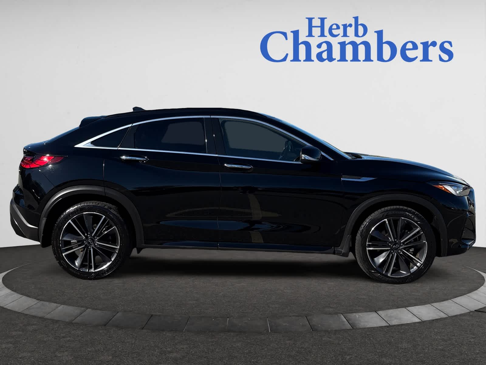 used 2023 INFINITI QX55 car, priced at $29,888