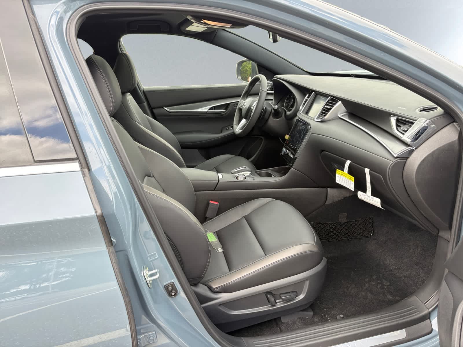 new 2025 INFINITI QX55 car, priced at $41,780