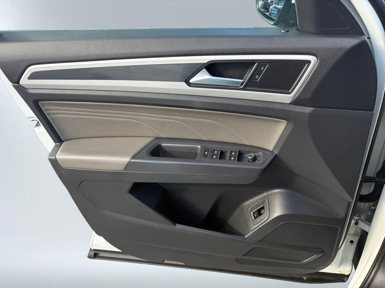 used 2021 Volkswagen Atlas car, priced at $23,888