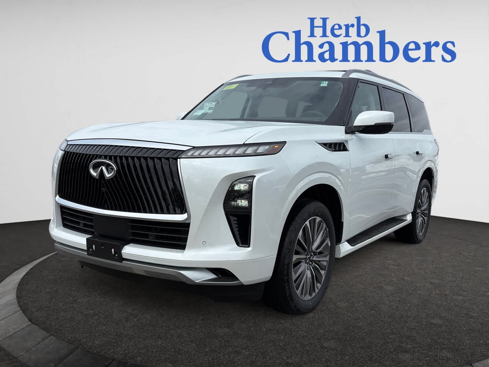 new 2025 INFINITI QX80 car, priced at $91,745