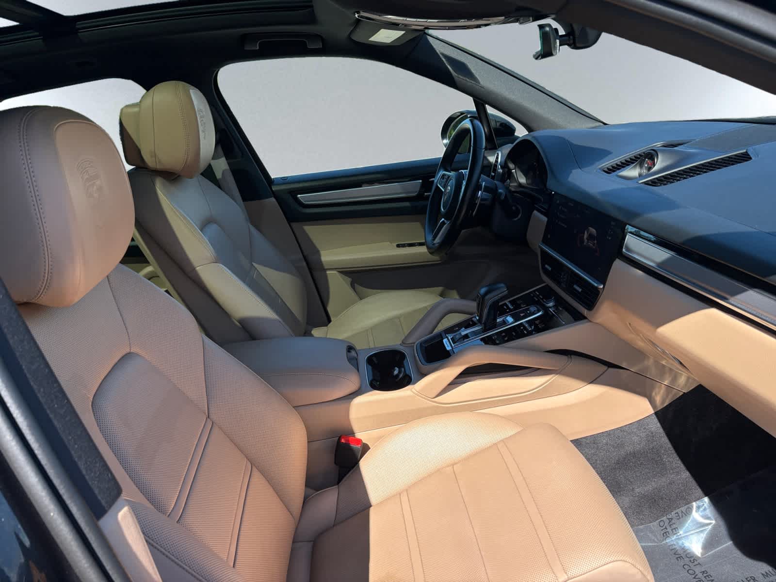 used 2022 Porsche Cayenne car, priced at $54,998