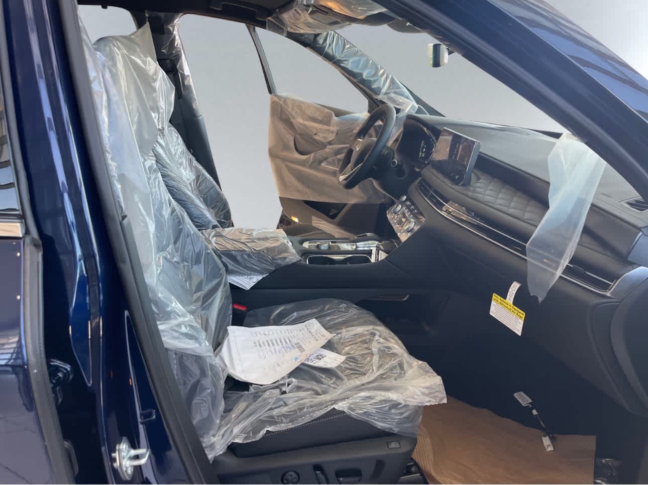 new 2025 INFINITI QX60 car, priced at $59,550