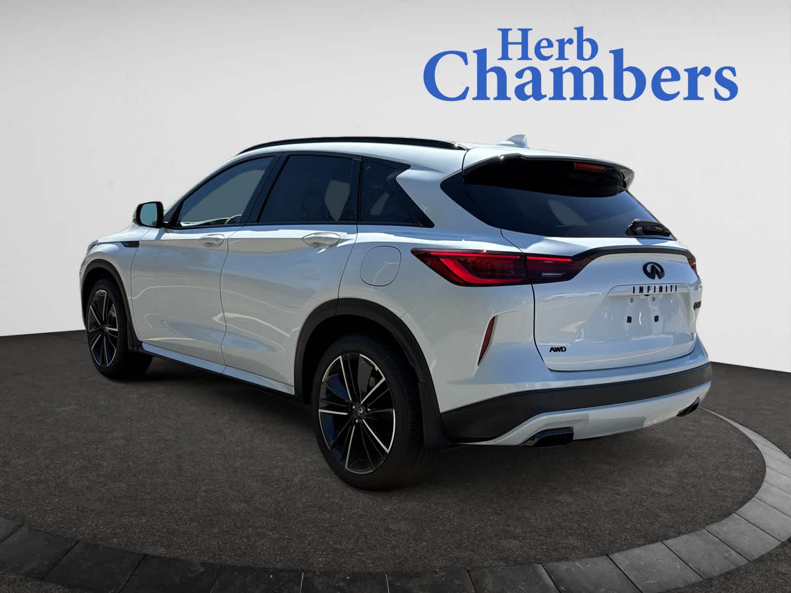 new 2025 INFINITI QX50 car, priced at $51,461