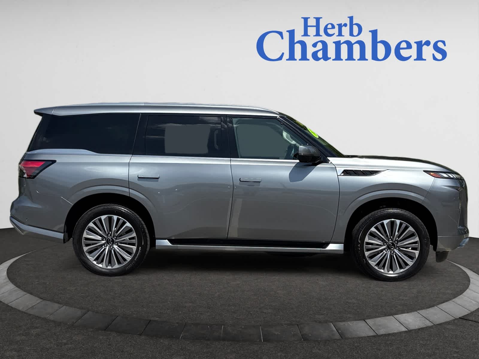 used 2025 INFINITI QX80 car, priced at $82,998
