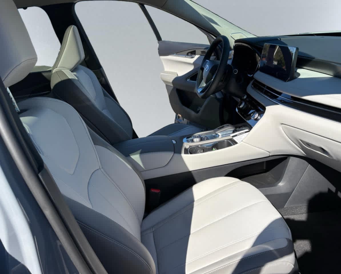 new 2026 INFINITI QX60 car, priced at $61,690
