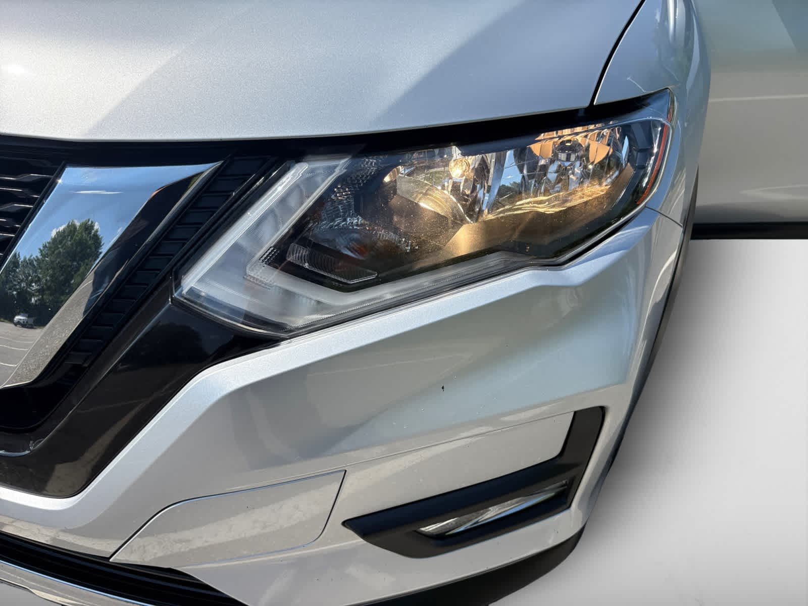used 2020 Nissan Rogue car, priced at $15,998