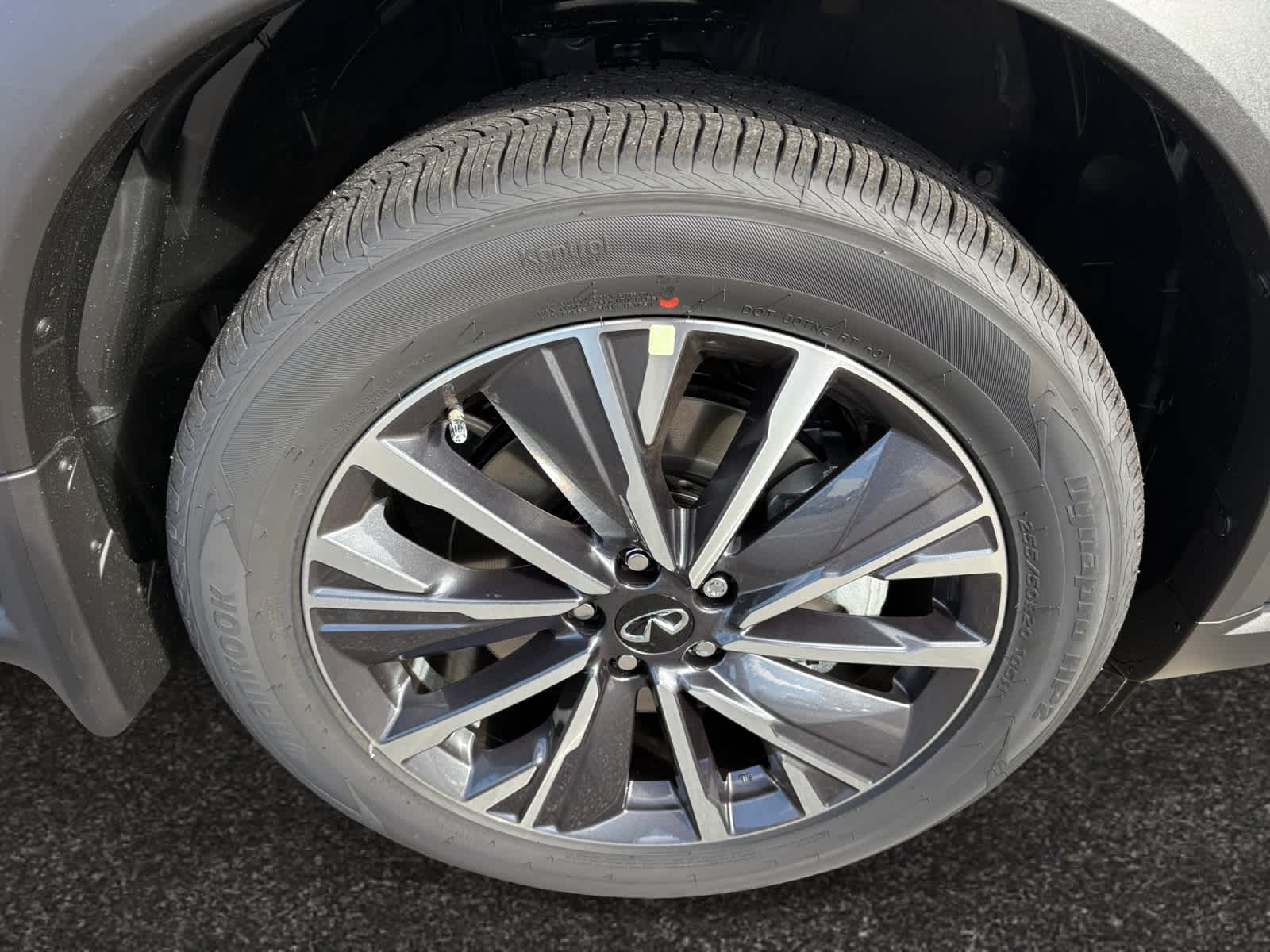 new 2026 INFINITI QX60 car, priced at $61,690