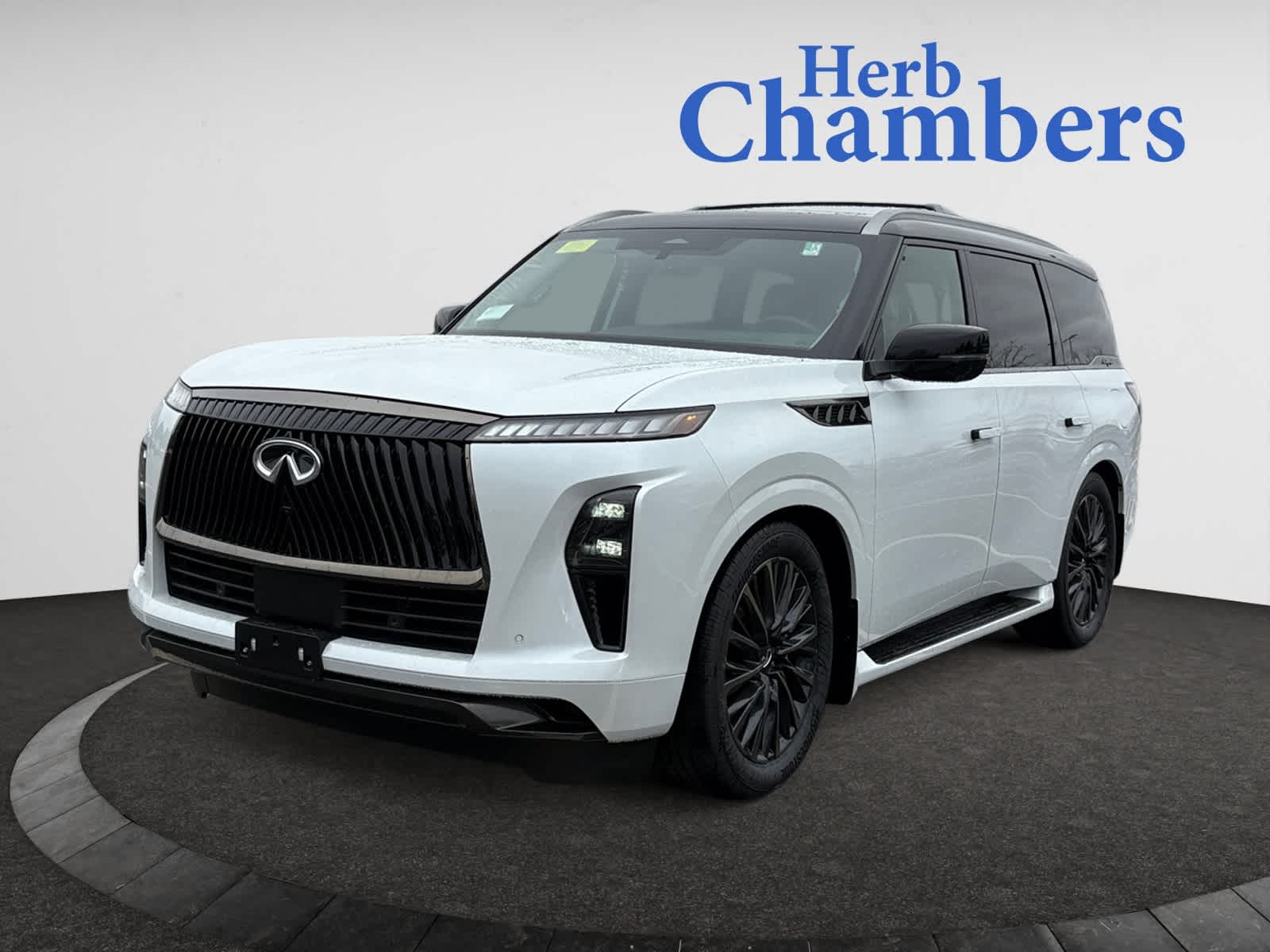 new 2025 INFINITI QX80 car, priced at $101,105