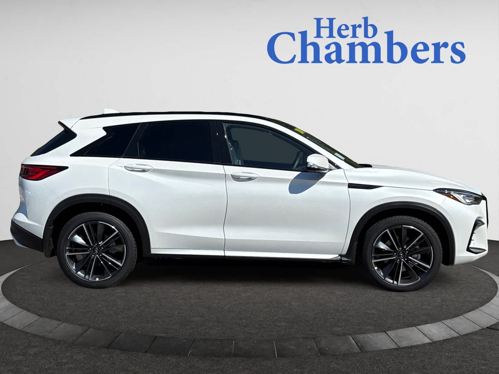 new 2025 INFINITI QX50 car, priced at $51,461