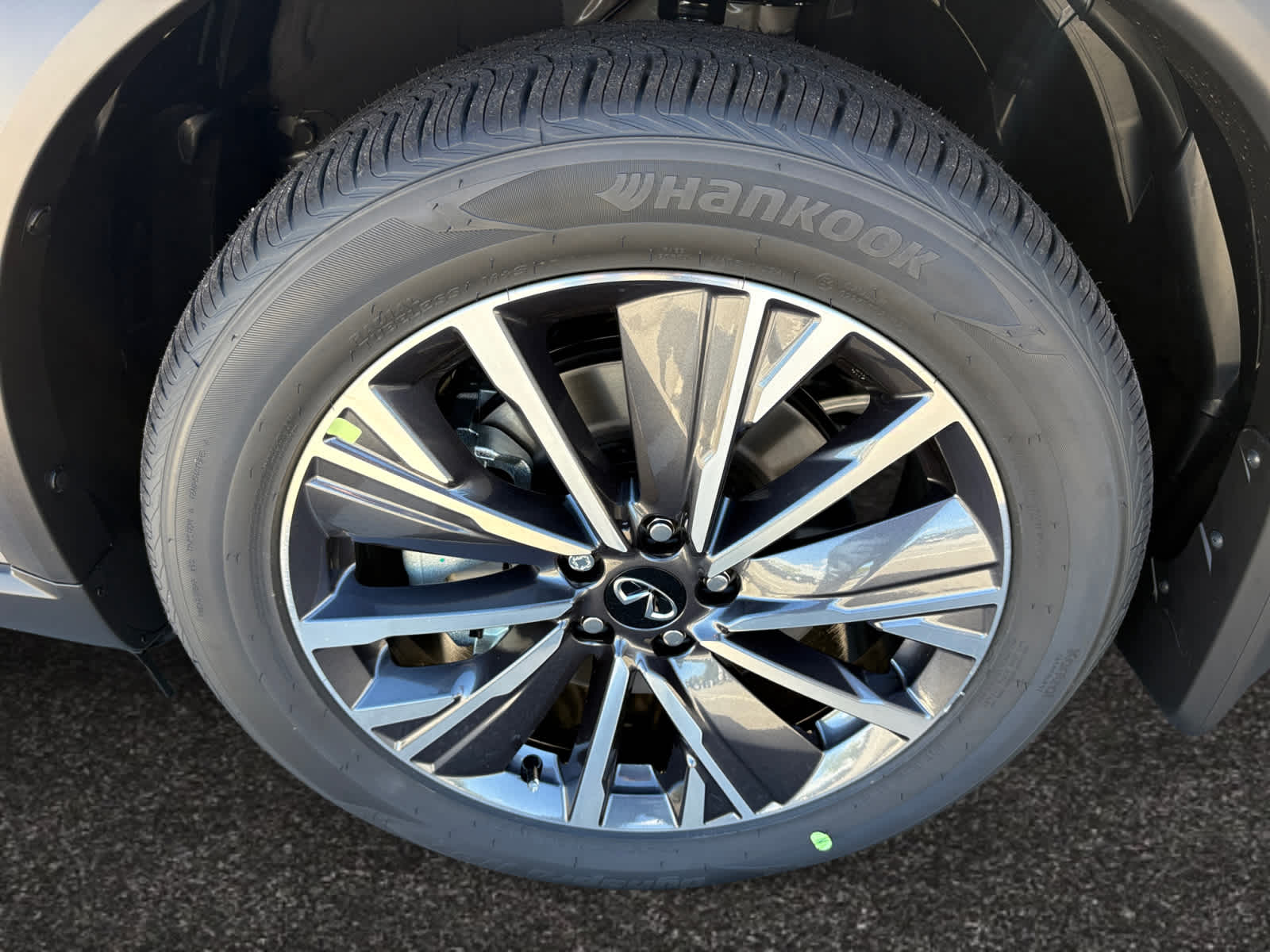 new 2026 INFINITI QX60 car, priced at $61,690