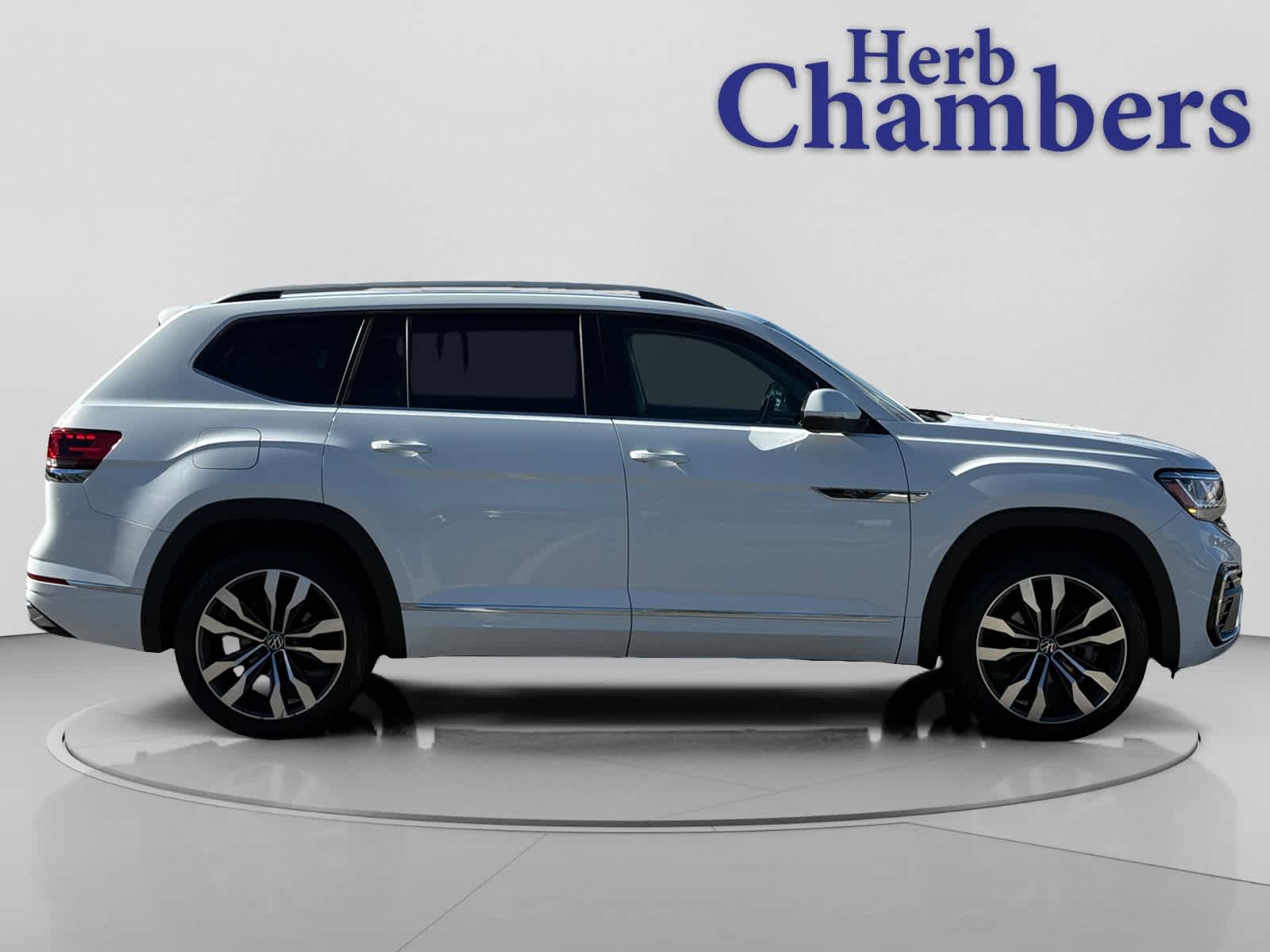 used 2021 Volkswagen Atlas car, priced at $23,888