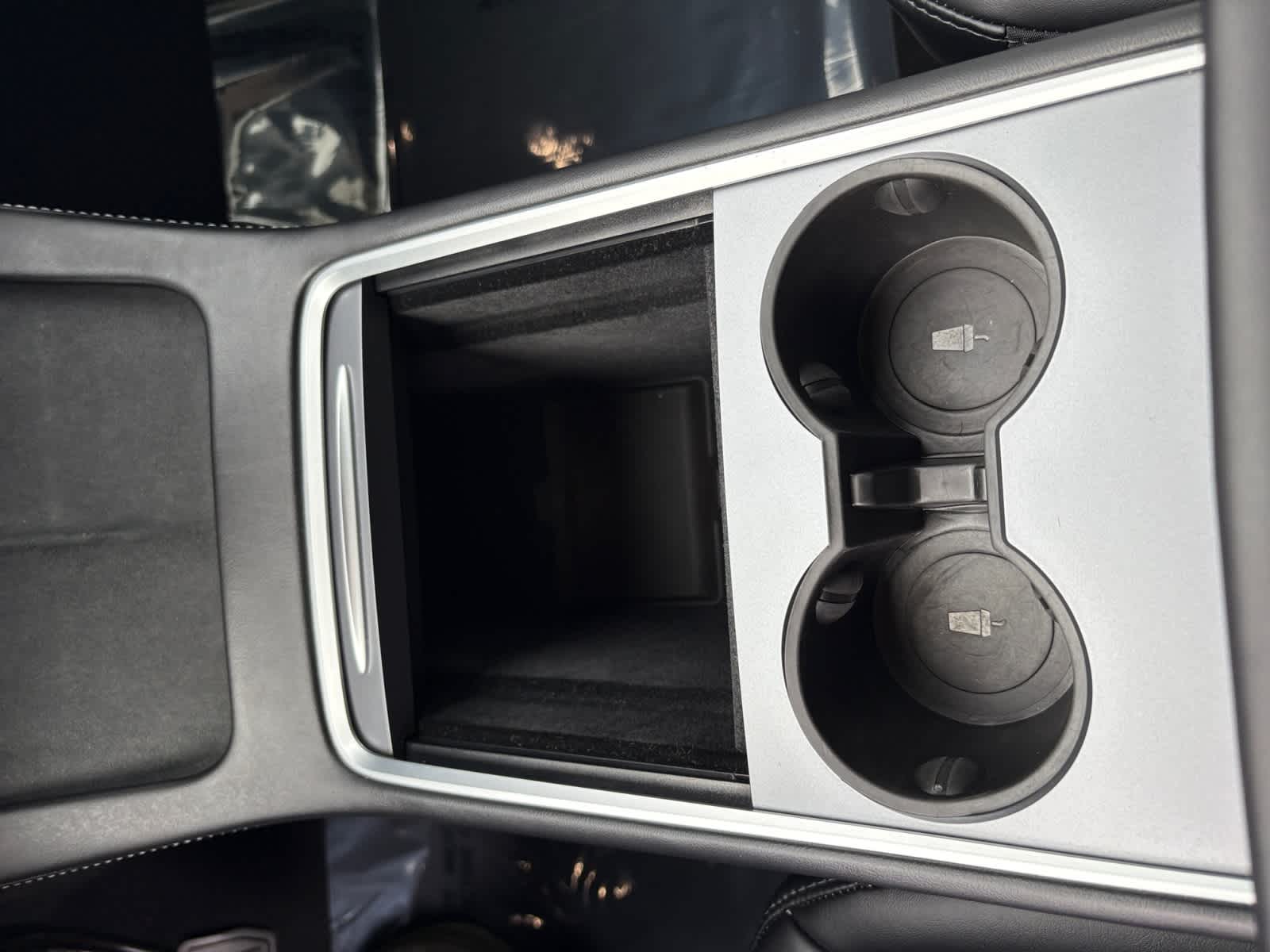 used 2024 Tesla Model Y car, priced at $32,498