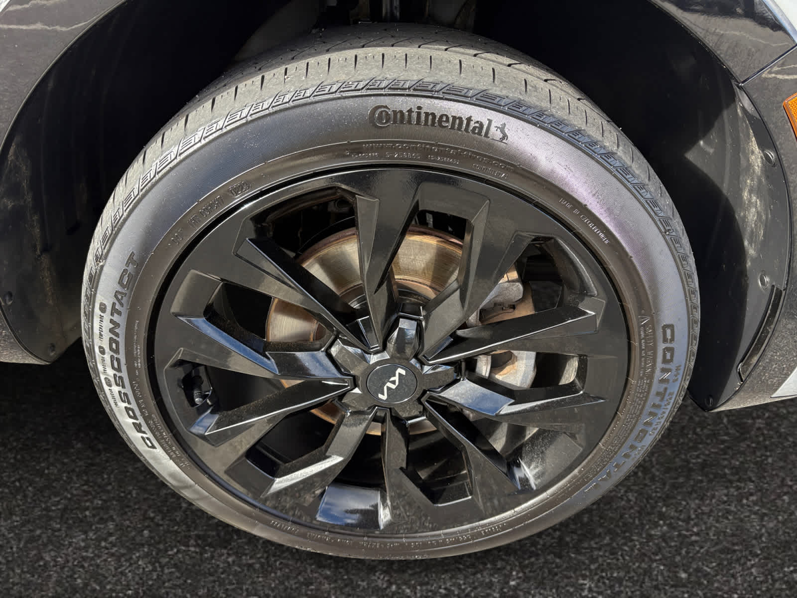 used 2023 Kia Sorento car, priced at $29,988